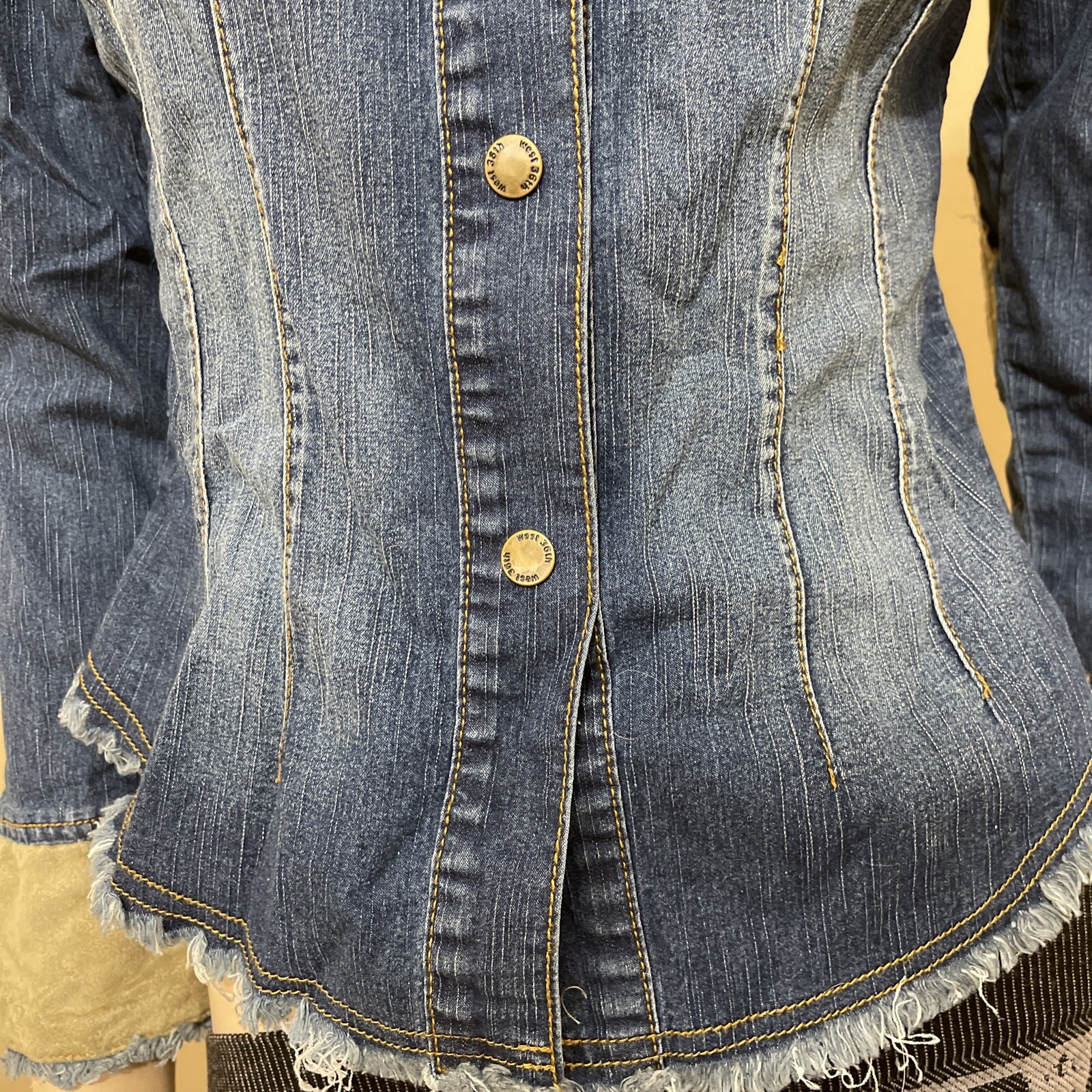Women’s Blue Denim Cotton Velvet Patch Embroidered Buttons Size S Blouse Top