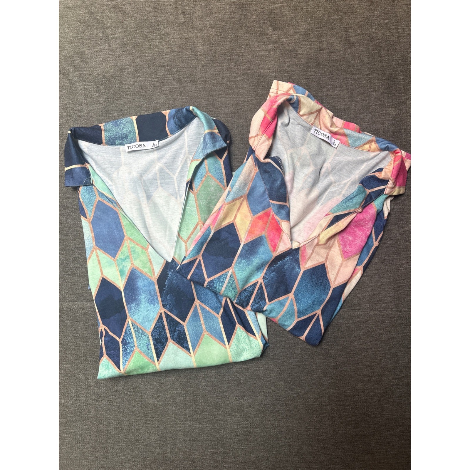 TICOSA Geometric Print Top Bundle Women’s Large 2 Piece Pink Blue Green