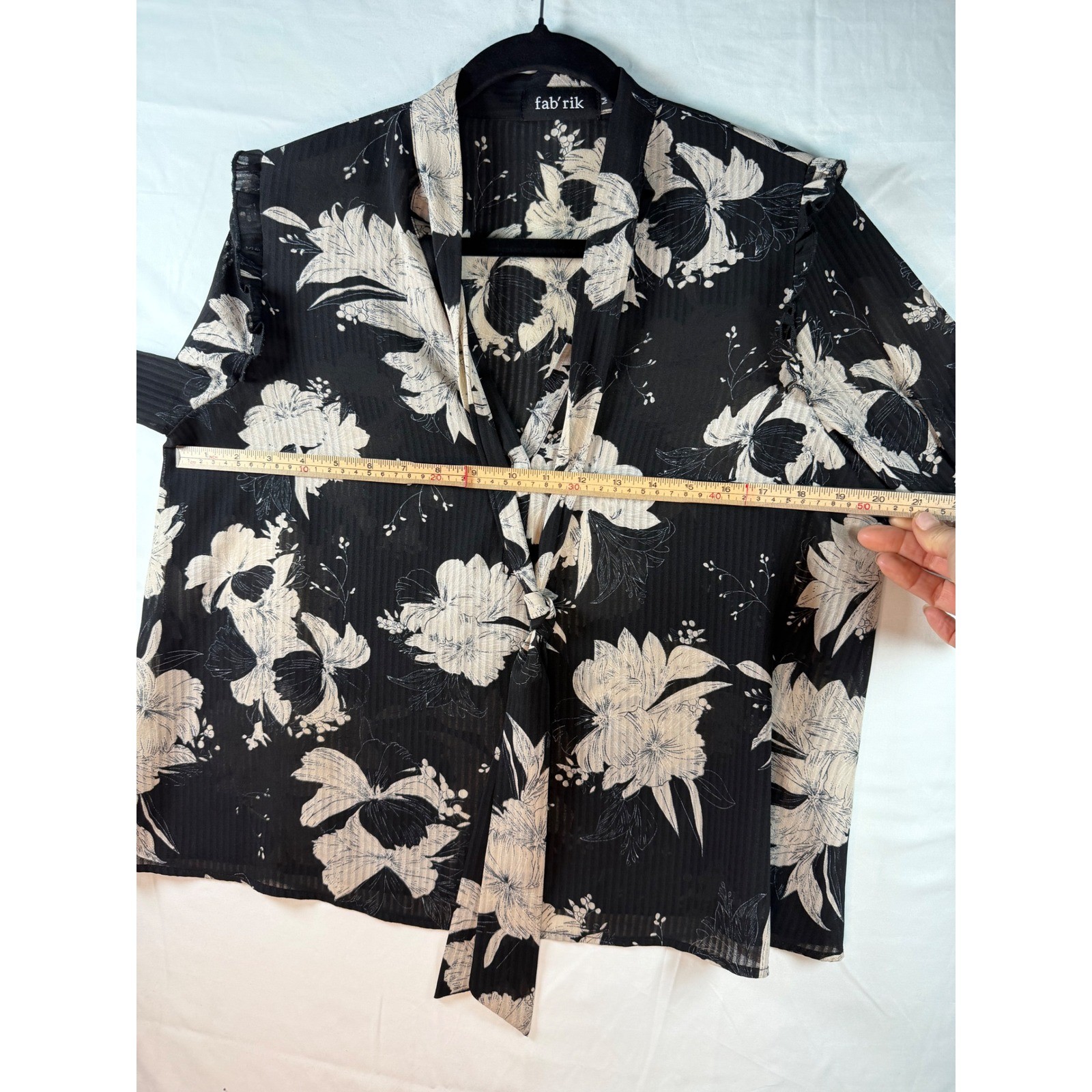 fab’rik Black Cream Floral Ruffle Shoulder Sheer Blouse sz Med feminine