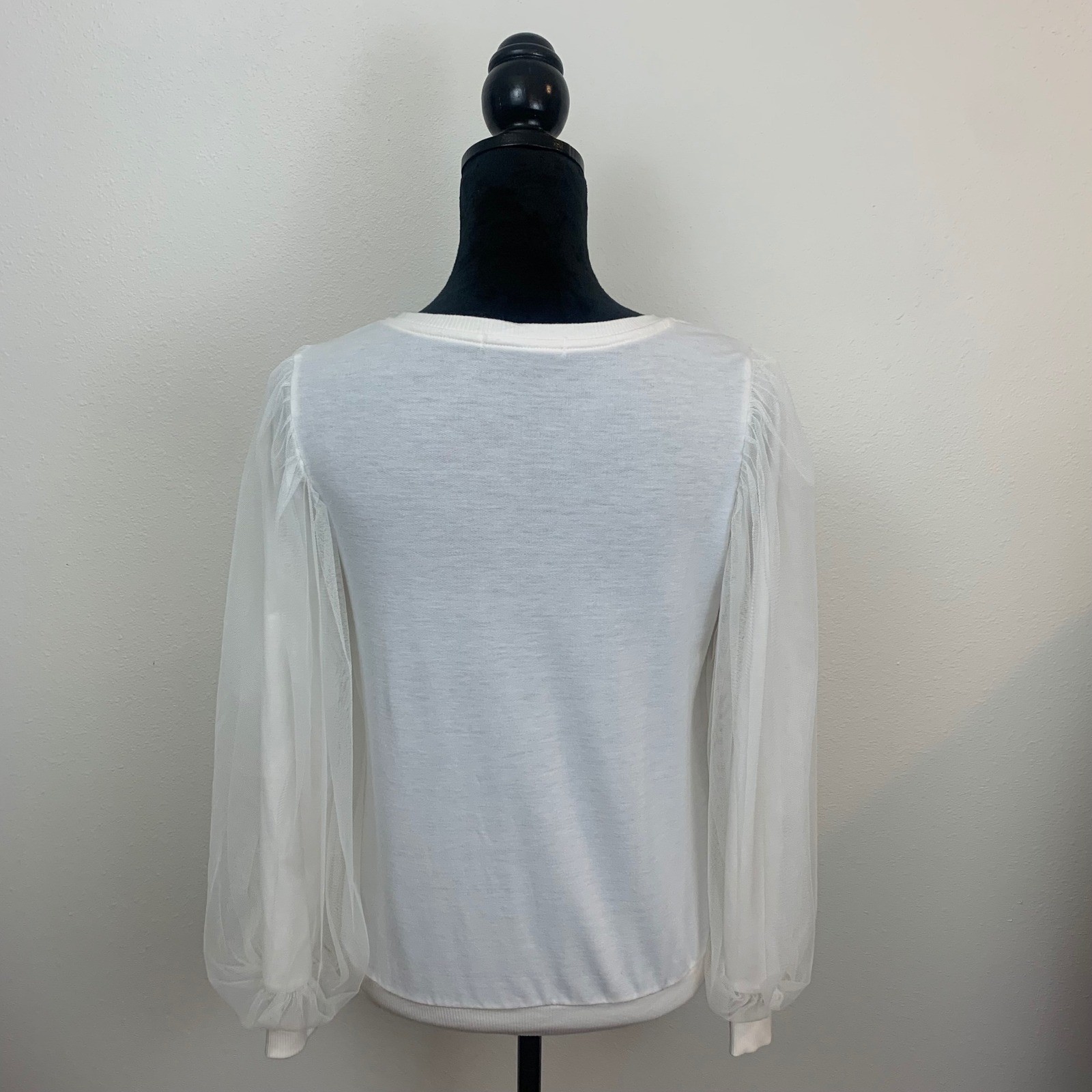 Harlowe & Graham Women’s S Ivory Tulle Mesh Balloon Sleeve Fairy Chic Blouse