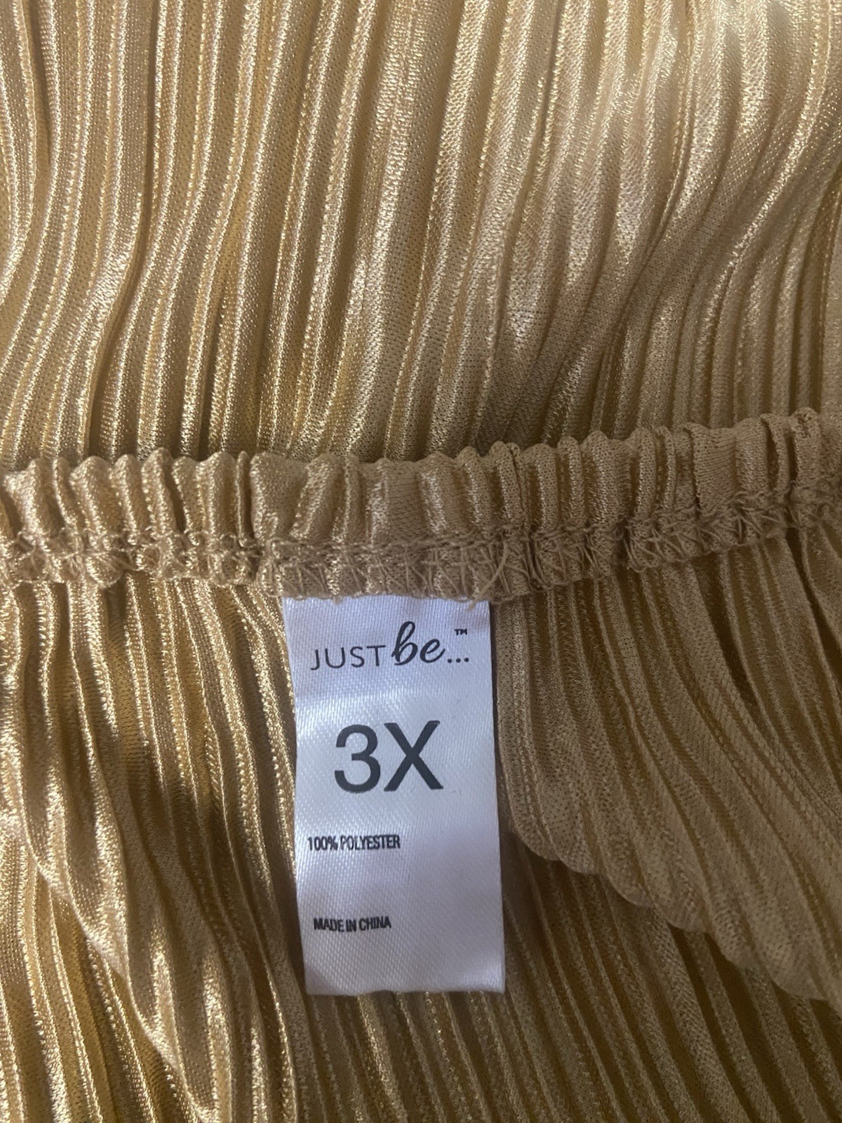 Just Be Size 3X Gold Short Sleeve Pleated Top Elastic Neck M3