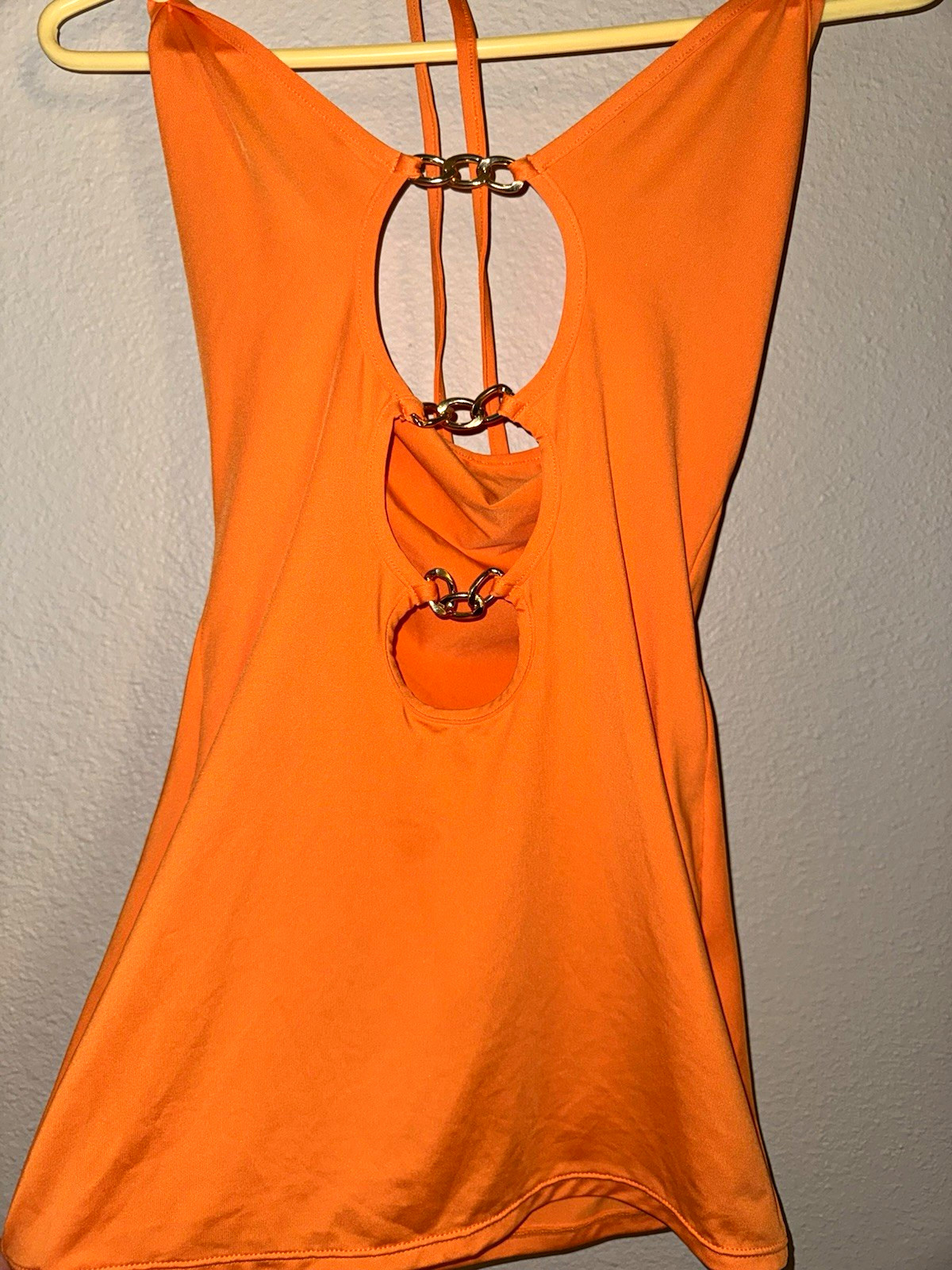 Women’s Orange Halter Tank Top Ring Accent Cutout Stretch Size S Poly/Elast