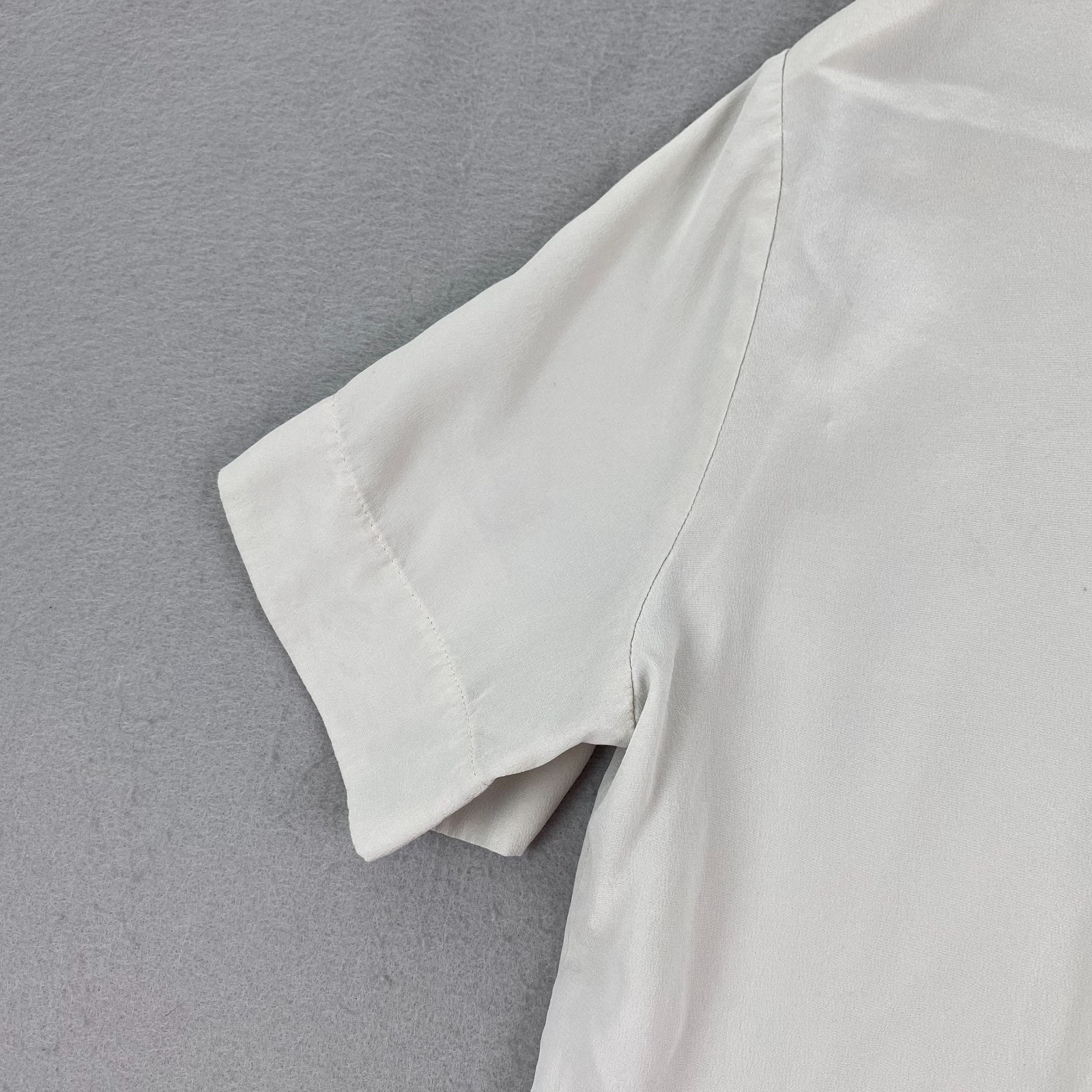 MM Lafleur Annika Top M Washable 100% Silk light gray Short Sleeve