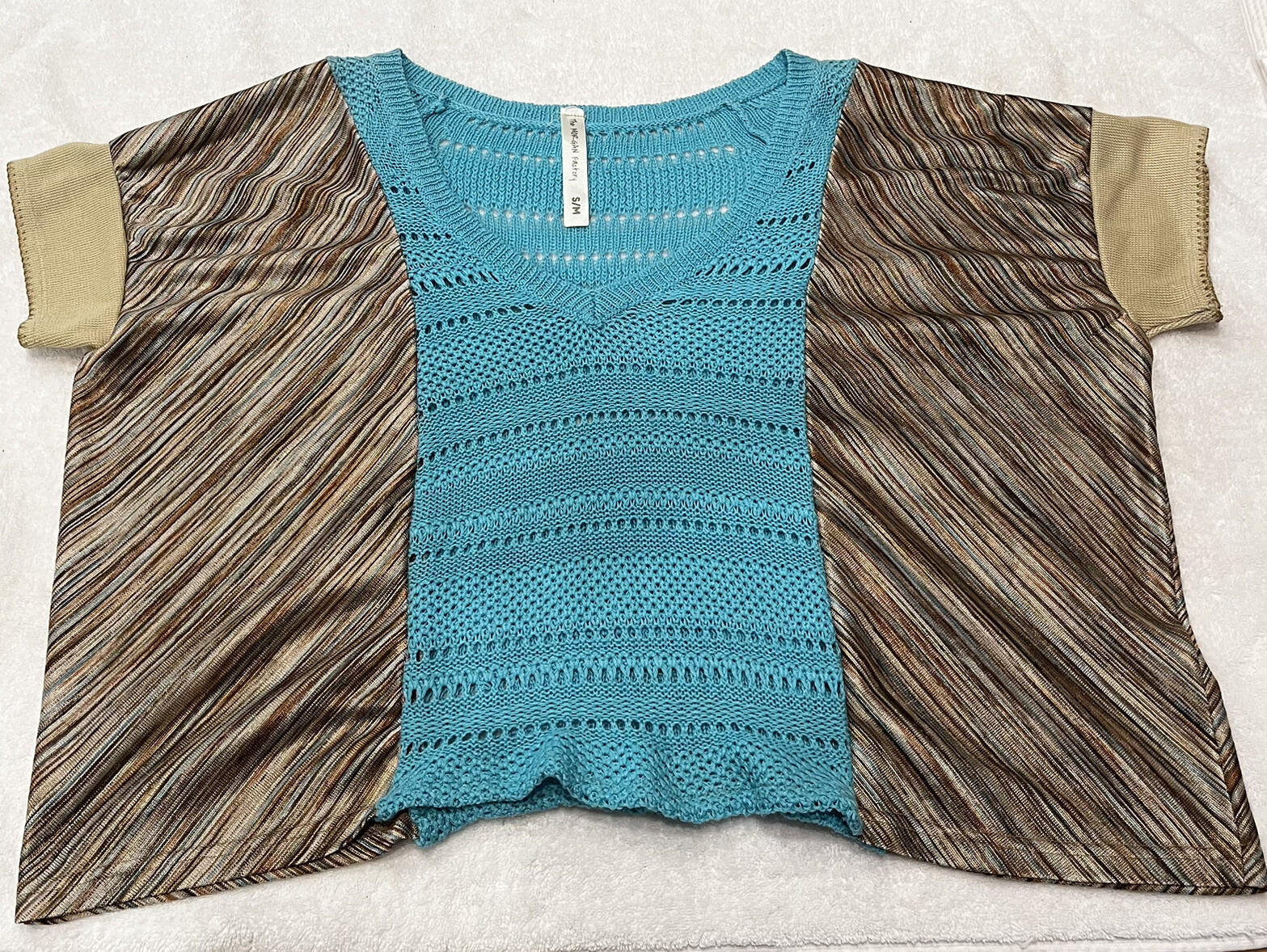The Morgan Factory Women’s Mixed Fabric Crochet Top Size S/M Oversized