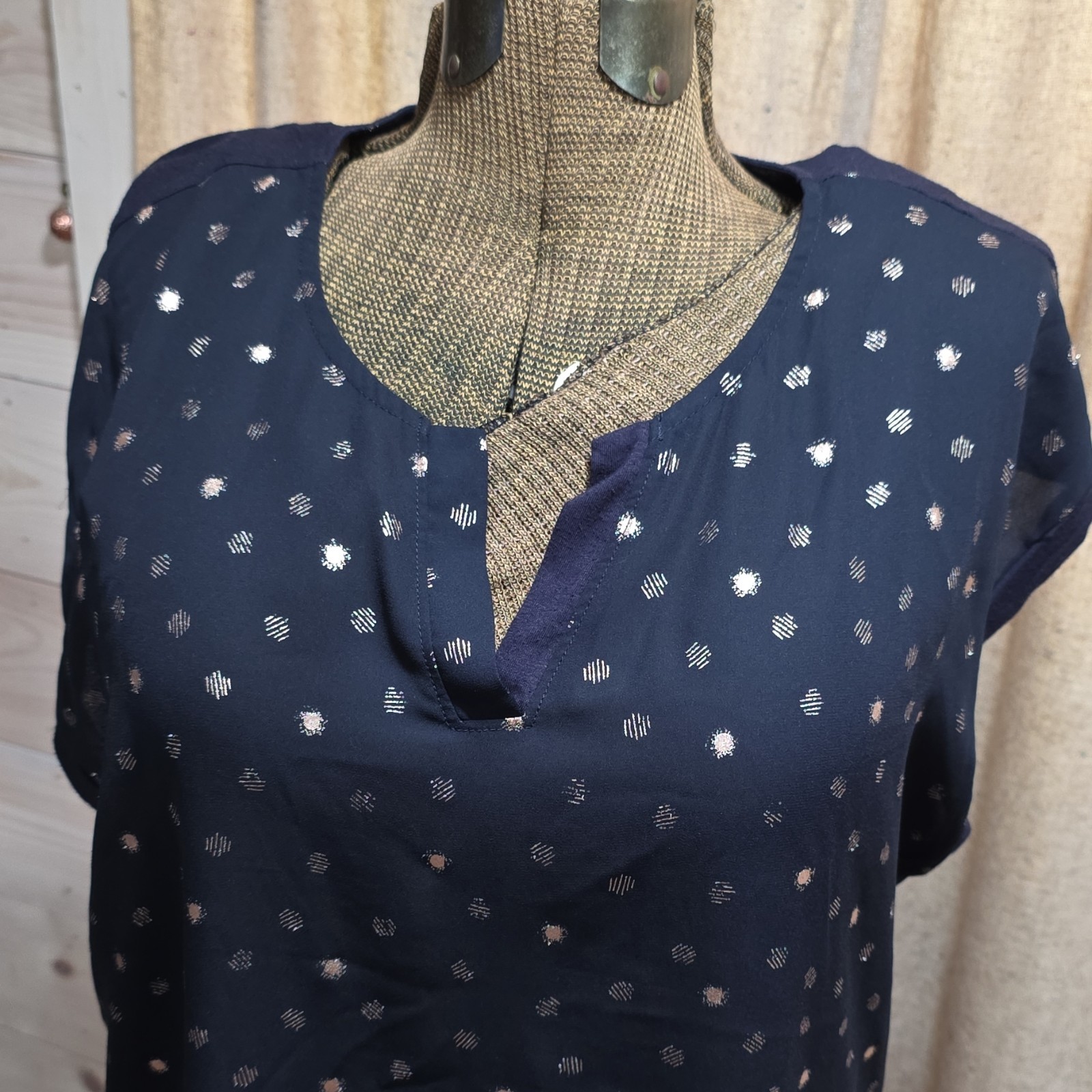 Papermoon Women’s Plus Size 2X Blue Polka Dot V-Neck Short Sleeve Blouse