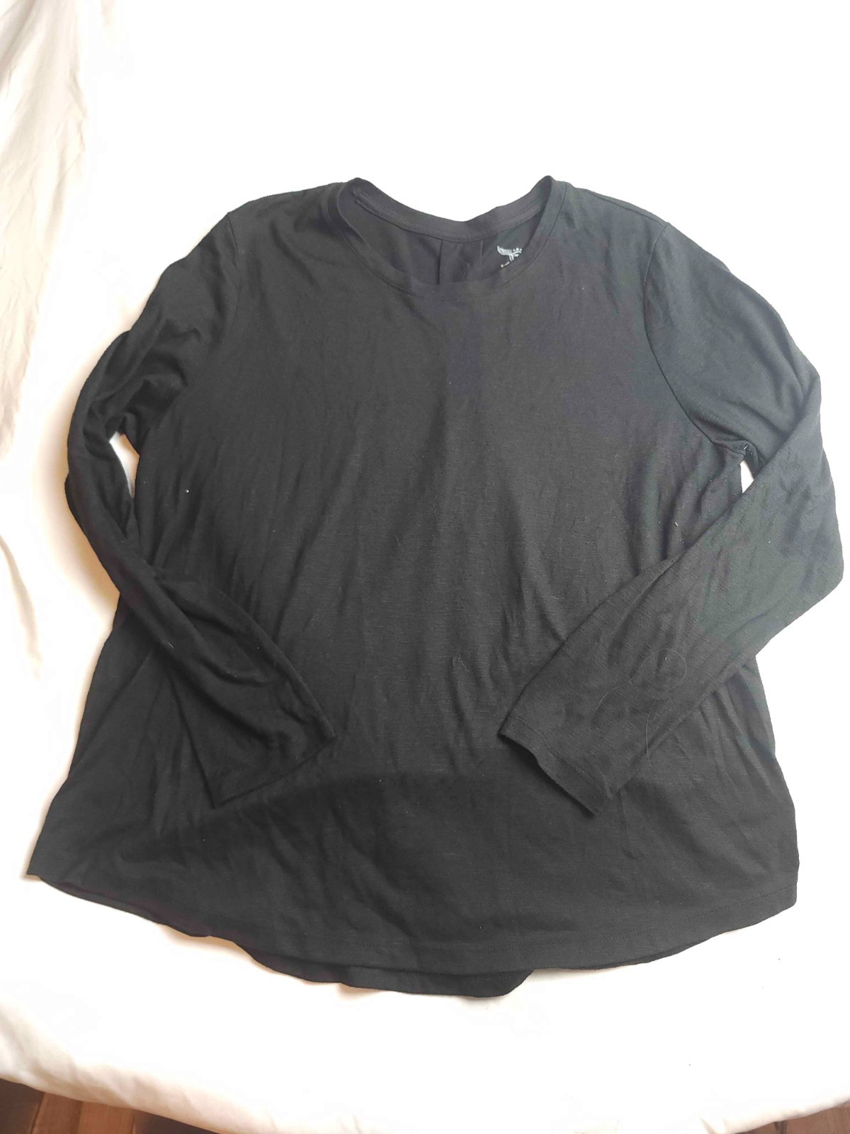 Faded Glory Shirt Womens Size XL (16-18) Black Long Sleeve High-Low Hem Top