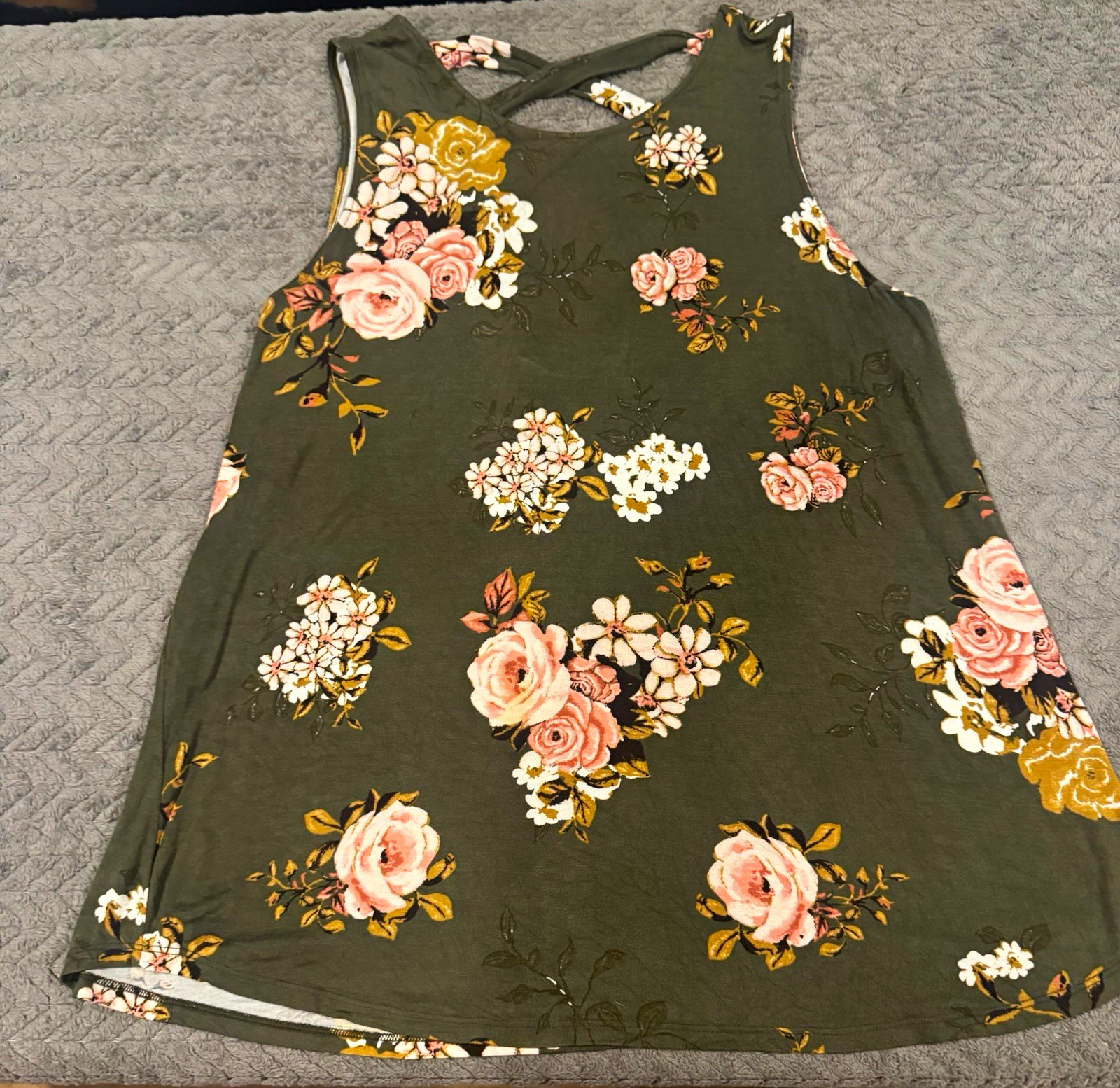 maurices XXL Tank Green/Pink/White Floral Scoop Neck Sleeveless Criss-Cross Back