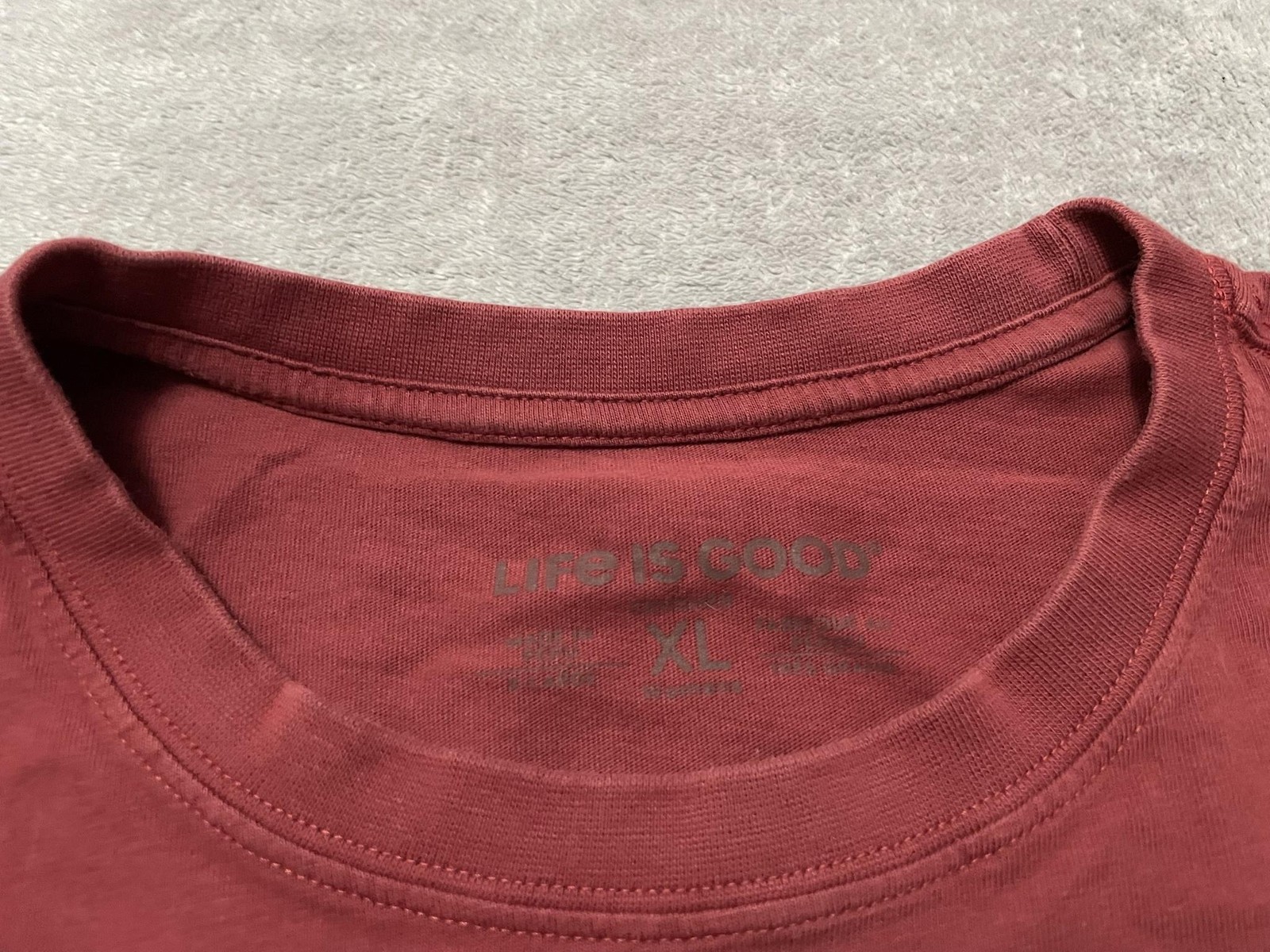 Life Is Good Crusher Shirt Womens XL Red Christmas World Peace Long Sleeve