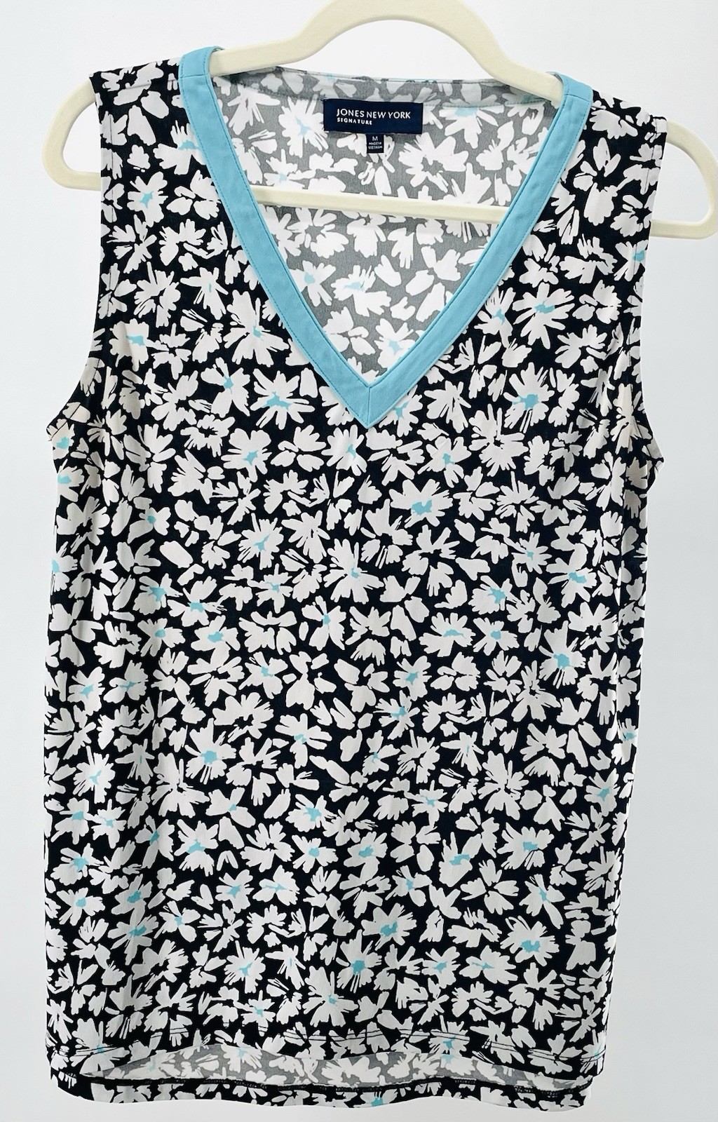 Jones New York Floral Blouse Womens M Sleeveless V Neck Aqua Black Coastal Chic