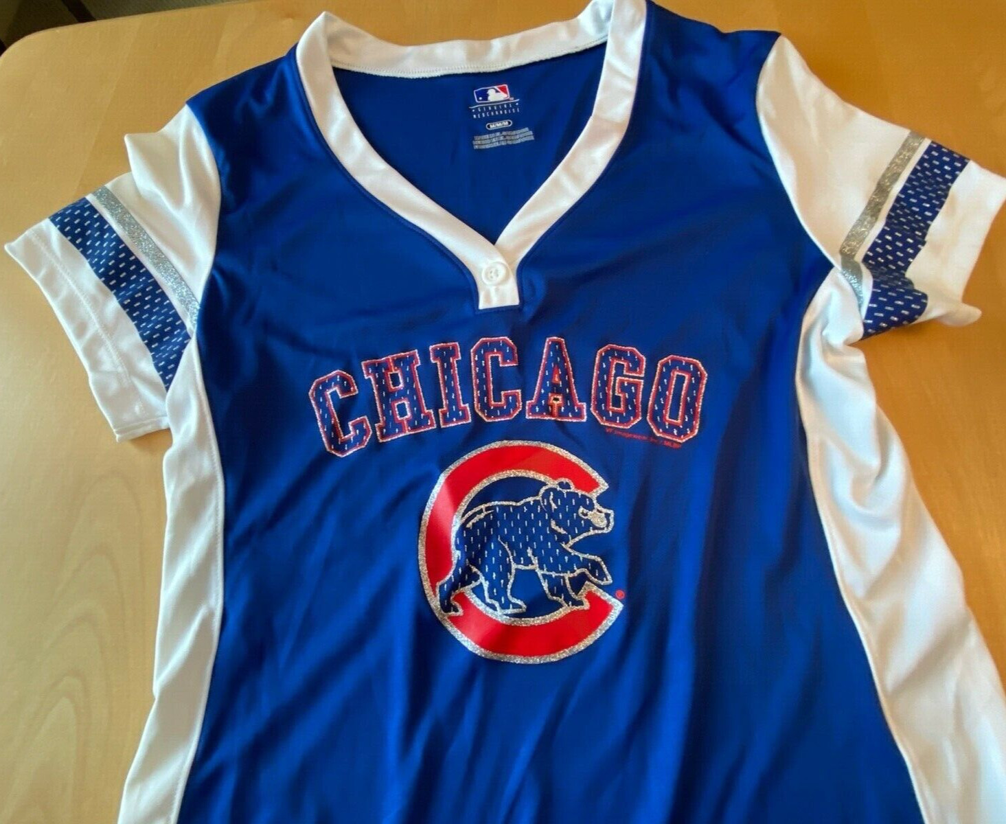 Chicago Cubs DRI-FIT SS V NECK SHIRT WOMEN’S SZ M