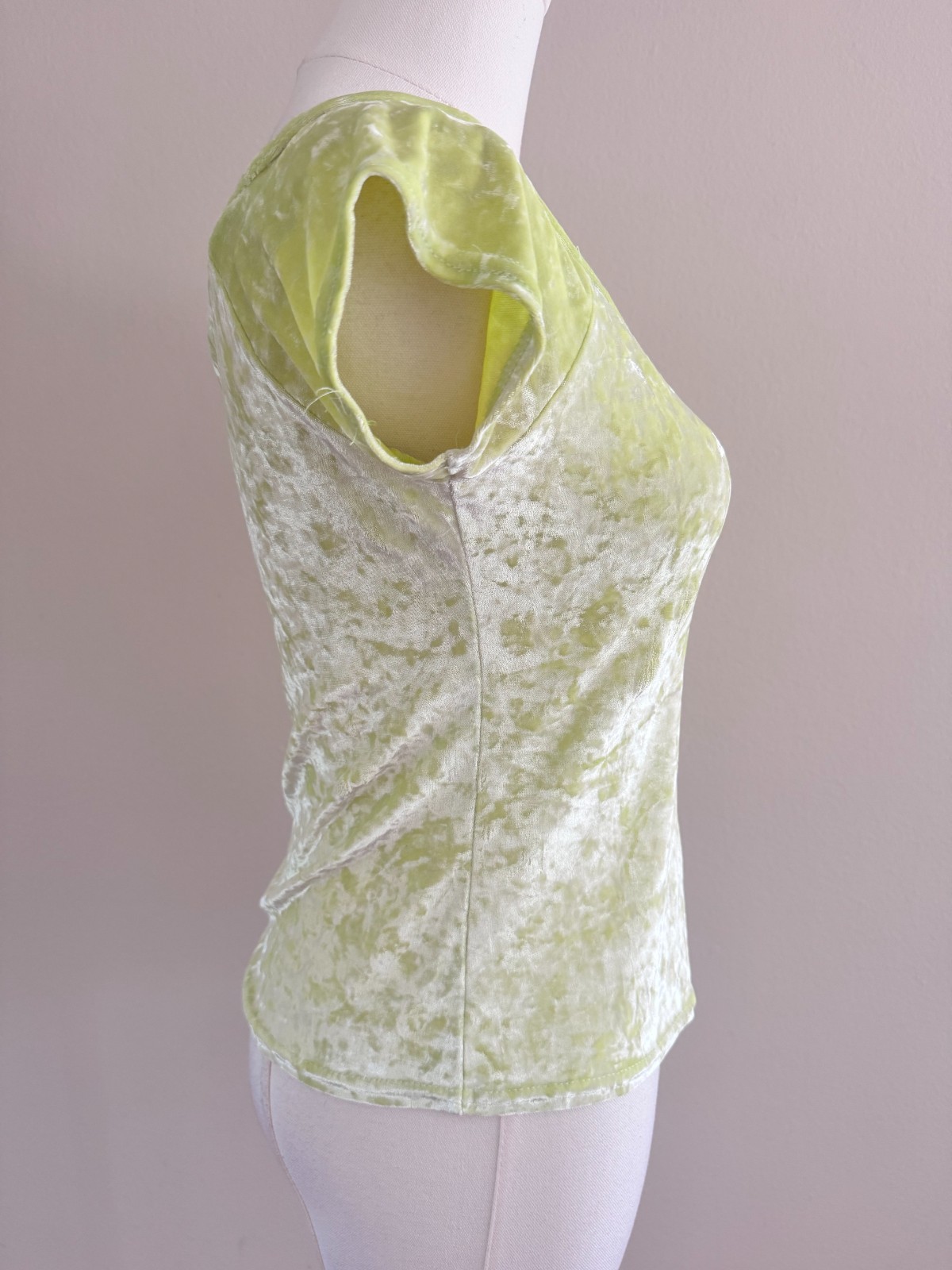 TOSKA 90s Grunge Crushed Velvet Top