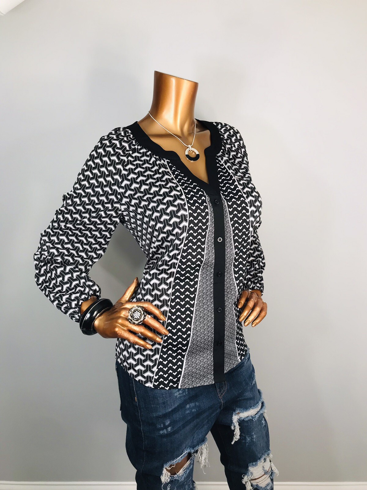 Calvin Klein S Top Black White Geometric CK Logo Button Up Shirt Low V Cut 3/4Sl