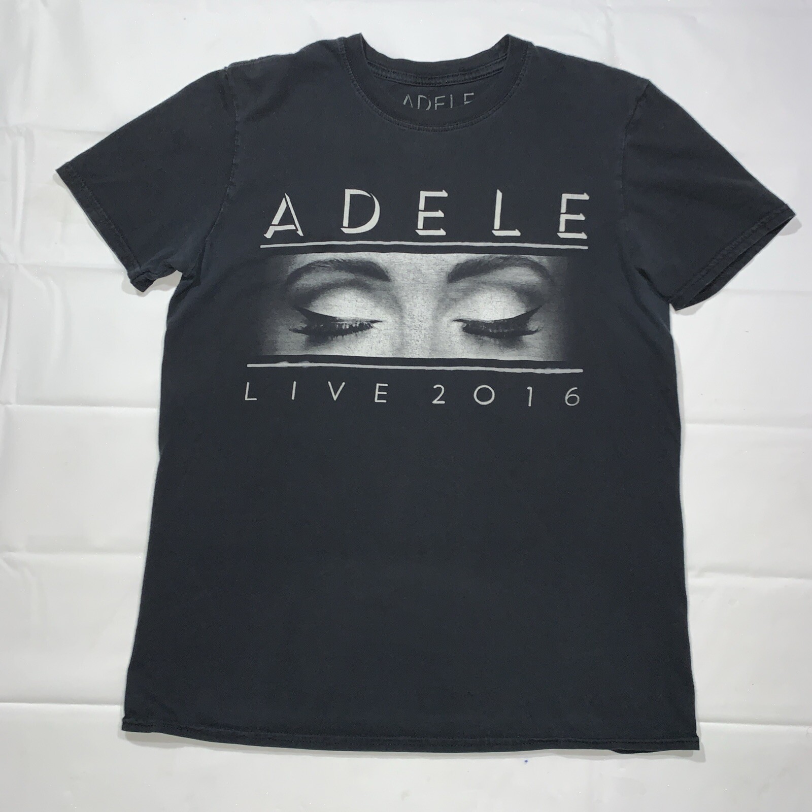 Adele Live 2016 Concert Tour T-Shirt Women’s Size Medium