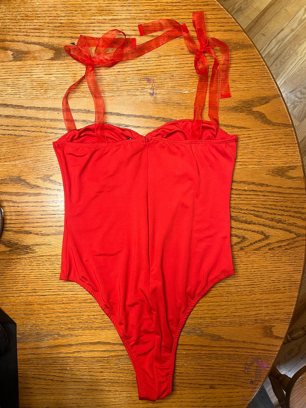 Princess Polly Red Tie Strap Bodysuit Women’s Size 8 Festival