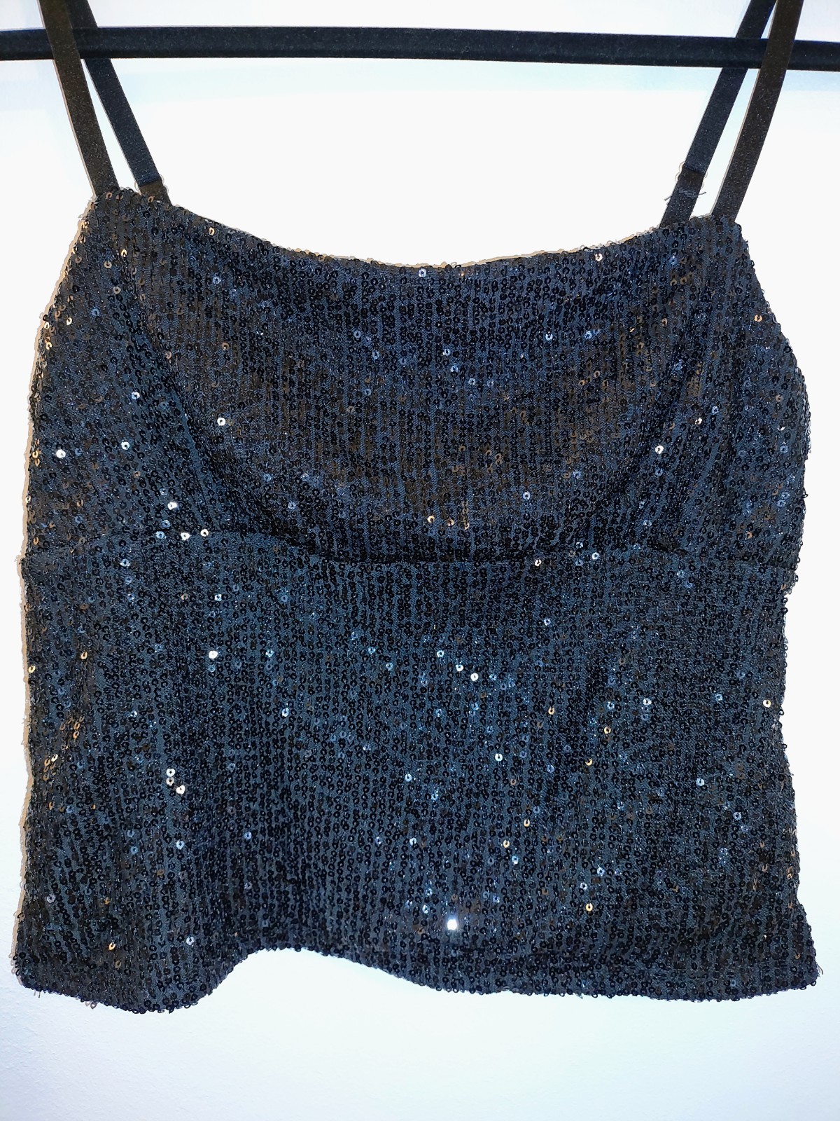 No Boundaries Women’s XS Black Sequin Cowl Neck Lined Adjustable Strap Cami