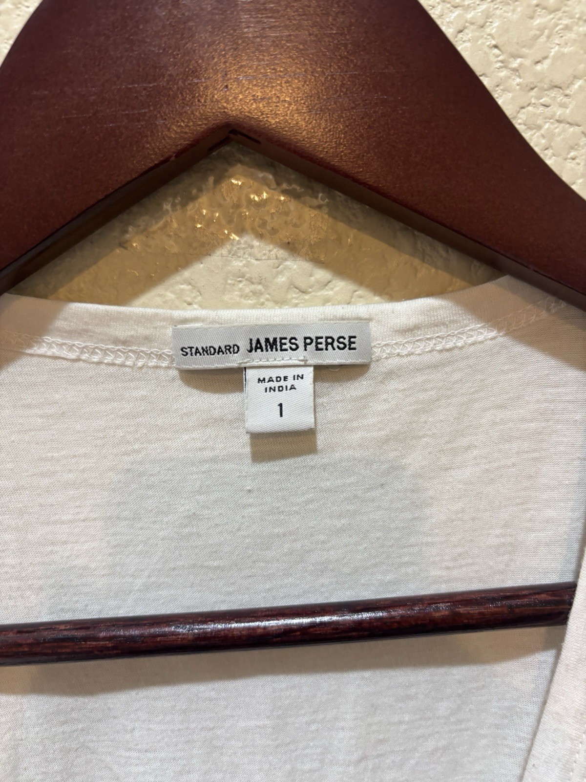 James Perse Standard Ruched Side Scoop Neck White T-Shirt Women’s Size 1