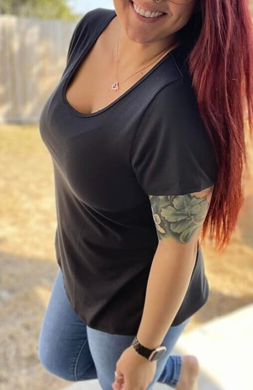 SMALL CLASSIC T TEE LuLaRoe ~ SOLID BLACK ~ top; Sizes 4-6; Free Shipping! nwt