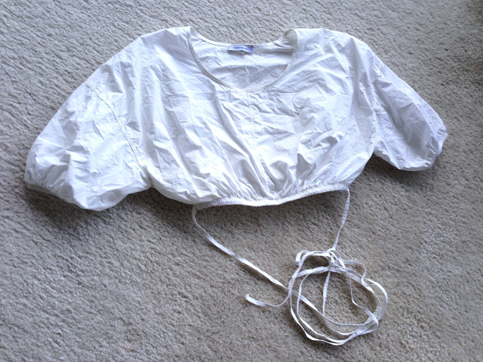 Ninety Percent cream cotton pouf bubble top cropped XS needs only a steam!