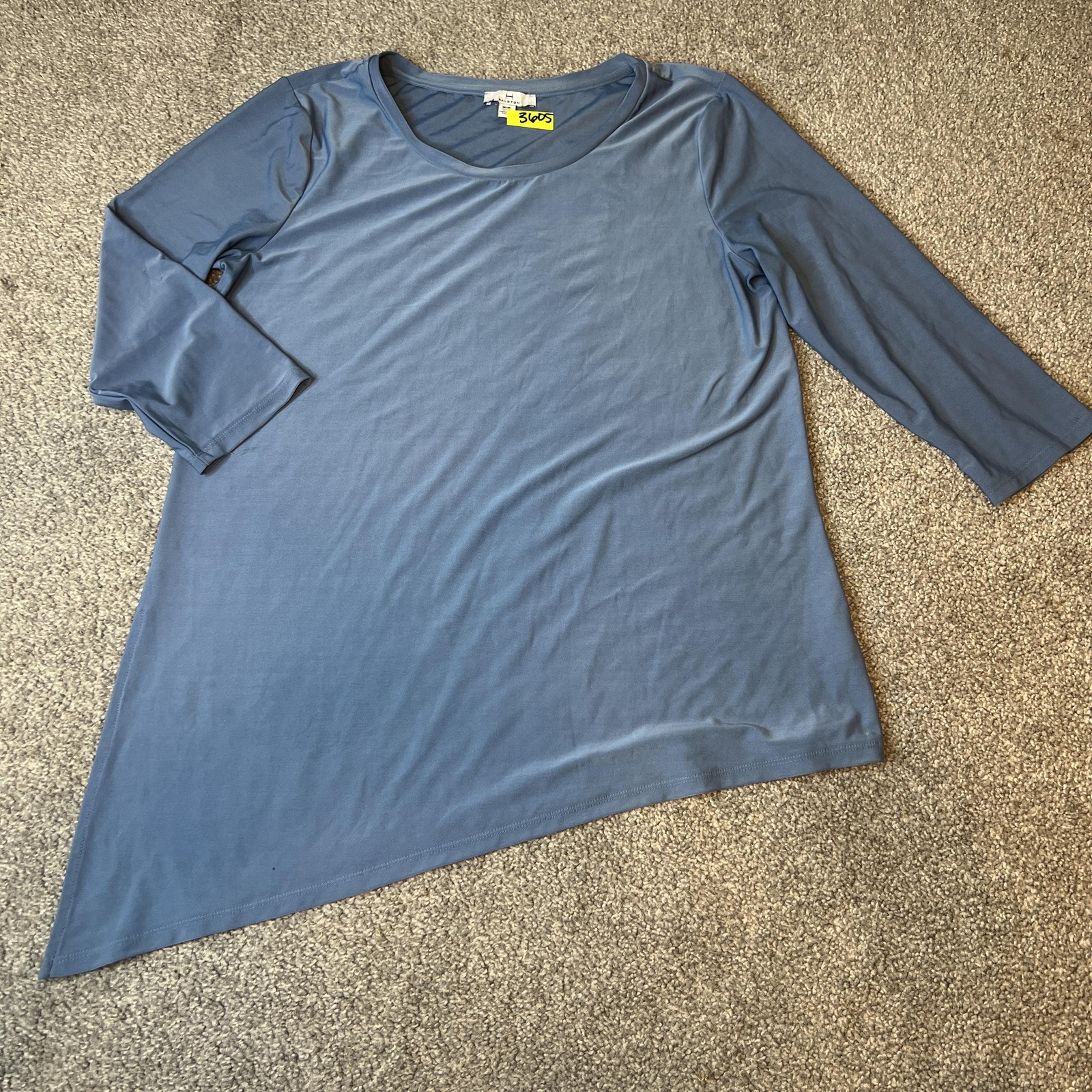 Halston Tunic Shirt Womens Medium Blue Asymmetrical Hem 3/4 Sleeve Stretch Top