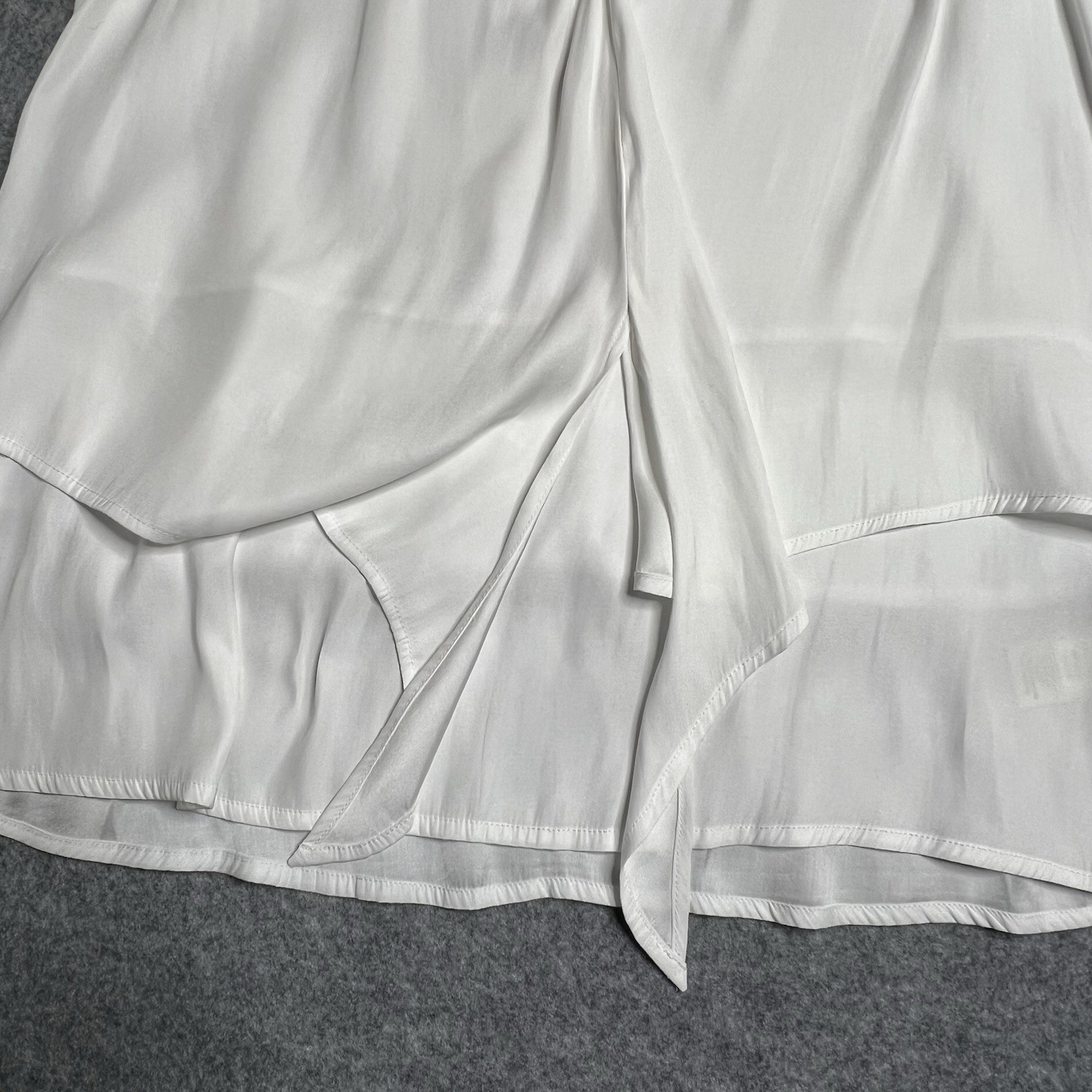 Ecru Womens V-Neck Layered Tiered Sleeveless Tie or Twist Blouse White Size S