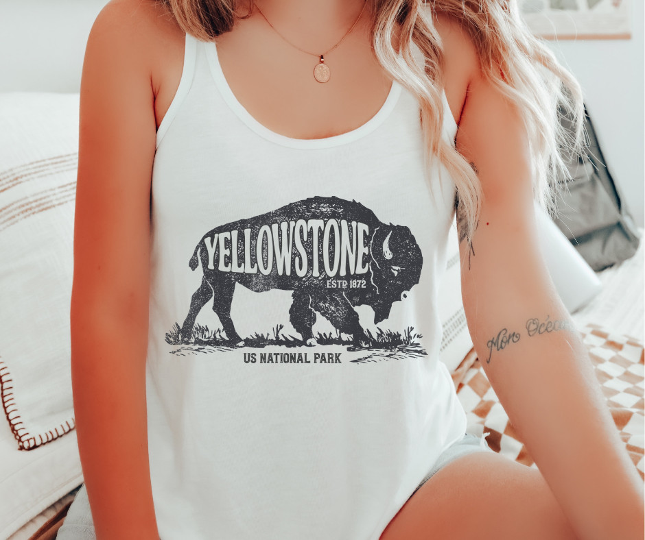 YELLOWSTONE NATIONAL PARK | WOMEN’S YELLOWSTONE RACERBACK TANK TOP | RETRO TANK