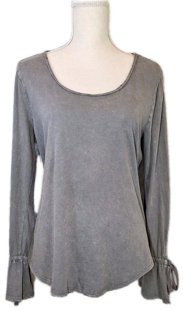 NWT OTHERS FOLLOW SzL Tunic Top Cinch Tie Waist Flare Bell Sleeve Acid Wash Grey