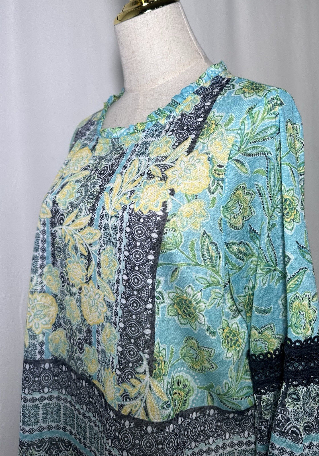 Ruby Rd Top Shirt Blouse Women PXL Petite 3/4 Bell Sleeve Embroidered Green Blue