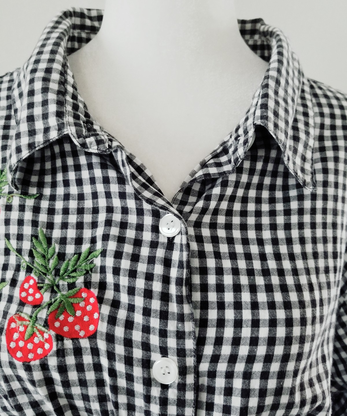 VINTAGE 40S 40S GINGHAM BLOUSE STRAWBERRIES SZ XL 14 16