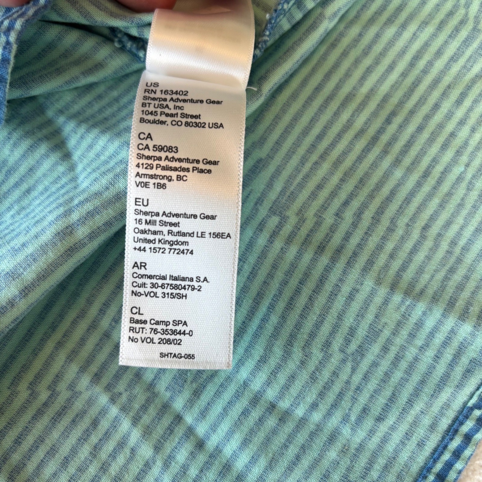Sherpa Adventure Gear Blue Striped Organic Cotton Hemp Button Down Shirt M