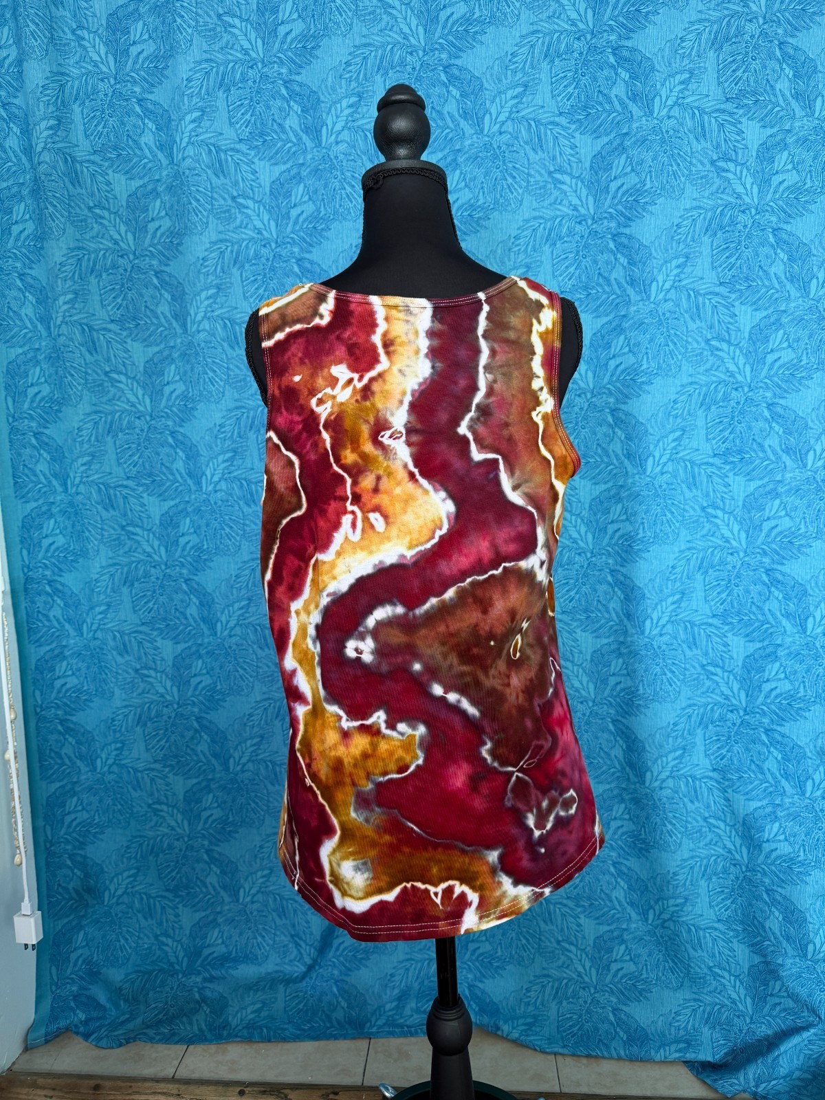NEW Geode Ice Tie Dye Women’s L Tank Top Rich Earth Tones