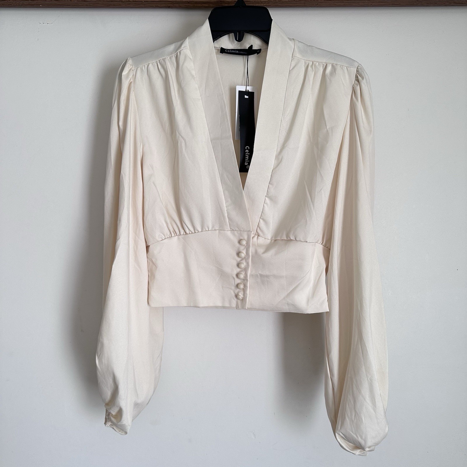 Celina Womens Cream Blouse Long Sleeve Size Medium New with Tags