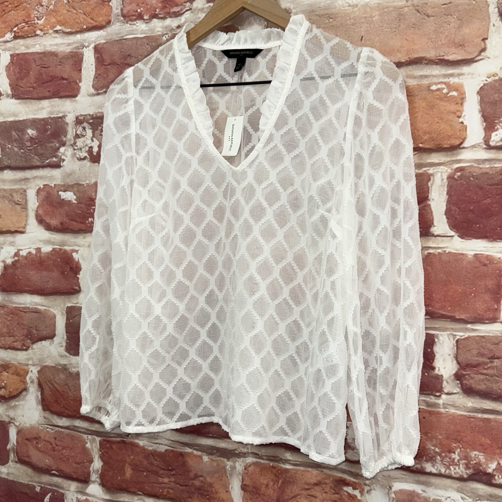 Banana Republic Top Shirt Womens XS White Diamond Abstract Burnout Sheer Popover