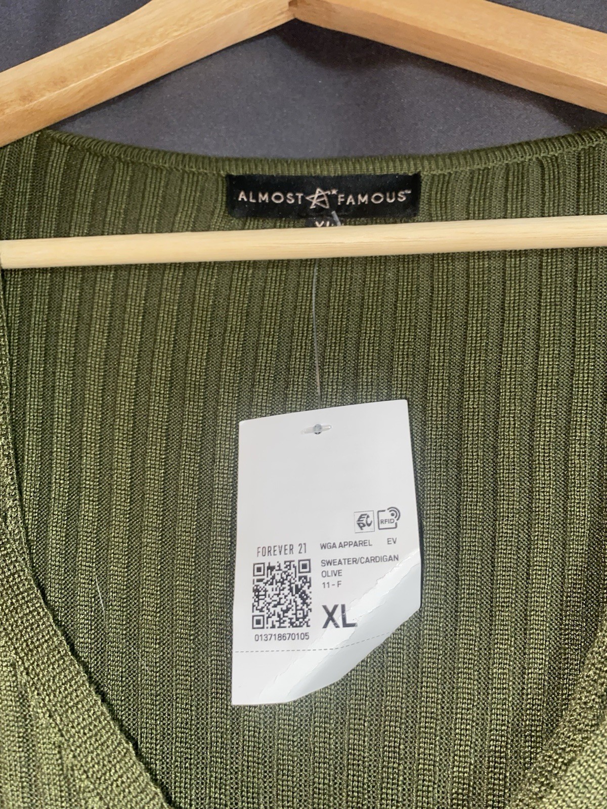 Forever 21 Women’s Almost Famous Shirt Size XL Olive Green Long Sleeve