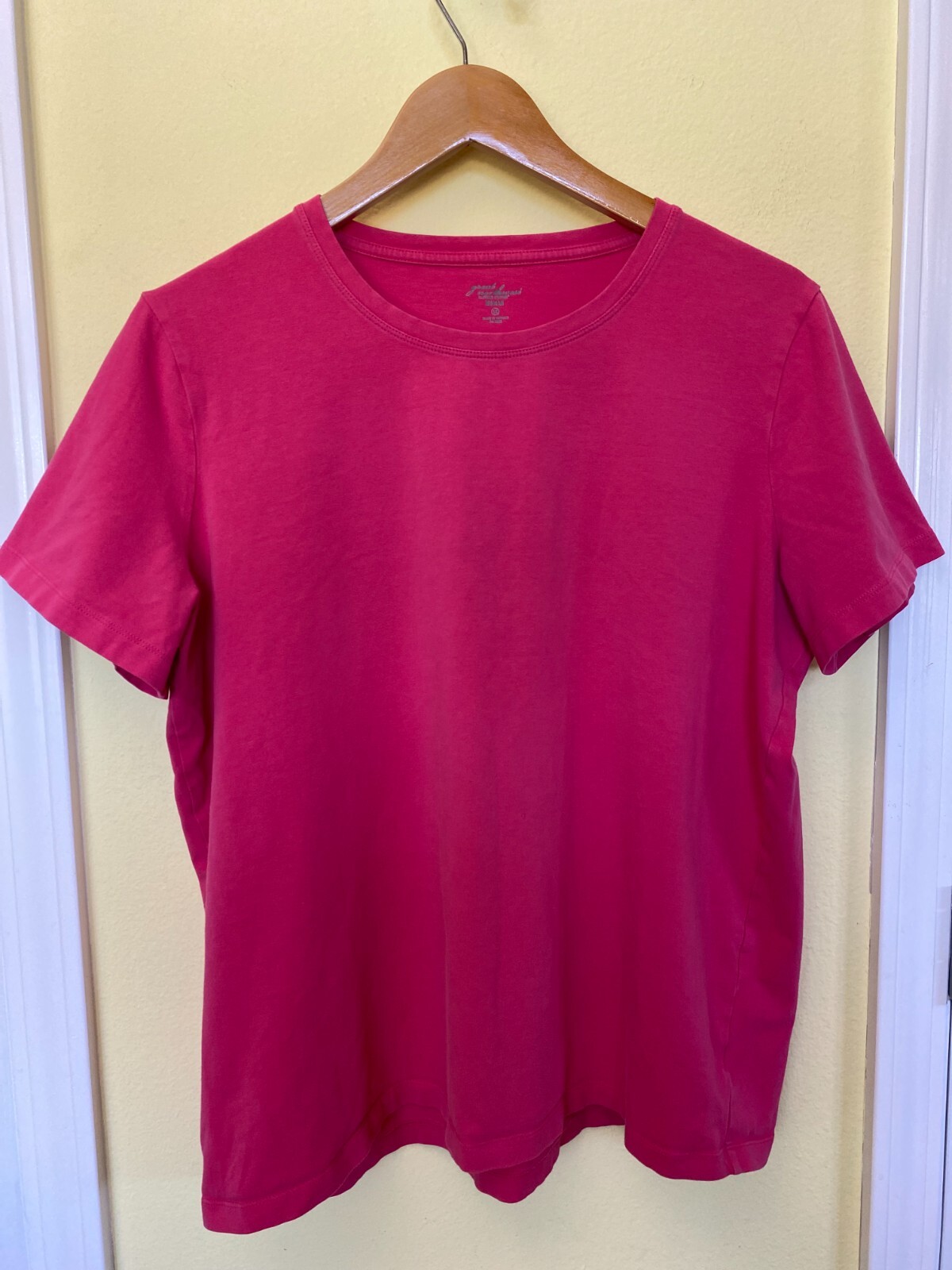 great northwest Clothing Company Woman T-Shirt Tee Cotton Blend Pink 1X GUC R460