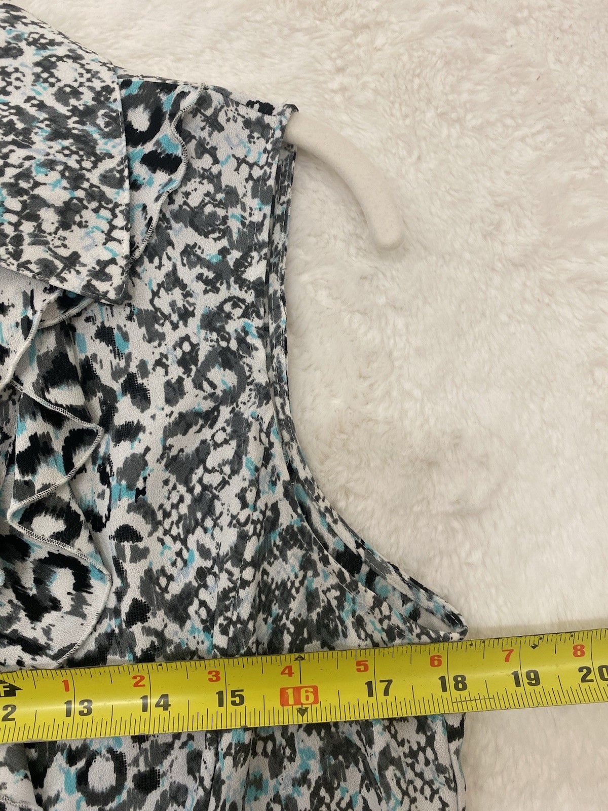 Alex Marie Womens Animal Print Ruffle Sleeveless Top Size Medium Summer Chic