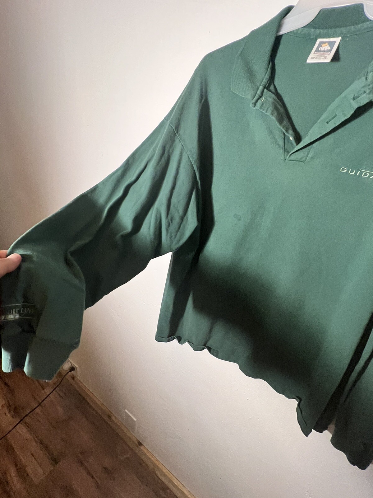 Green – Long Sleeved 100% Cotton Medium Weight Long Sleeved Shirt – Very Clean