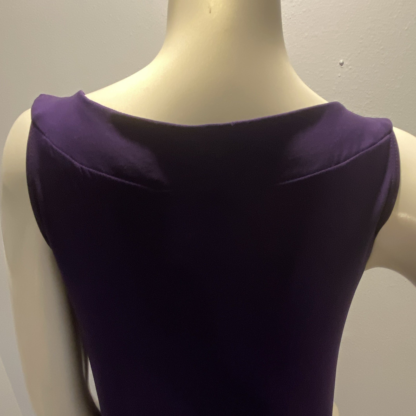 ROZ & ALI S Purple Solid Scoop Neck Sleeveless Studded Pleated Chiffon Tank Top