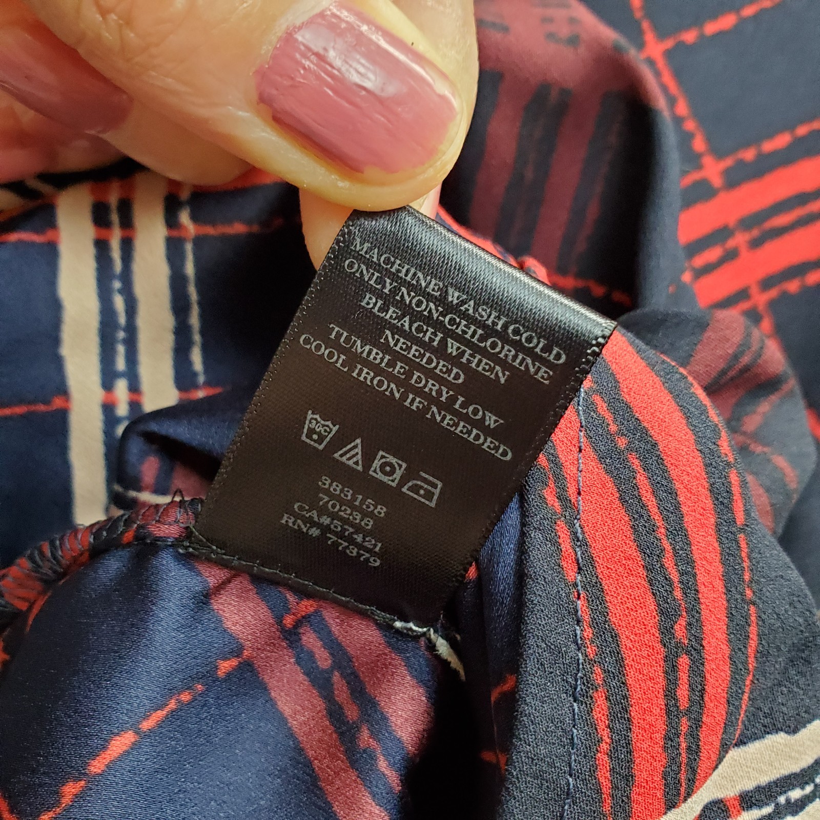 Ann Taylor Shirt Top Womens Medium Multi Plaid Long Sleeve Tie Neck Button Front