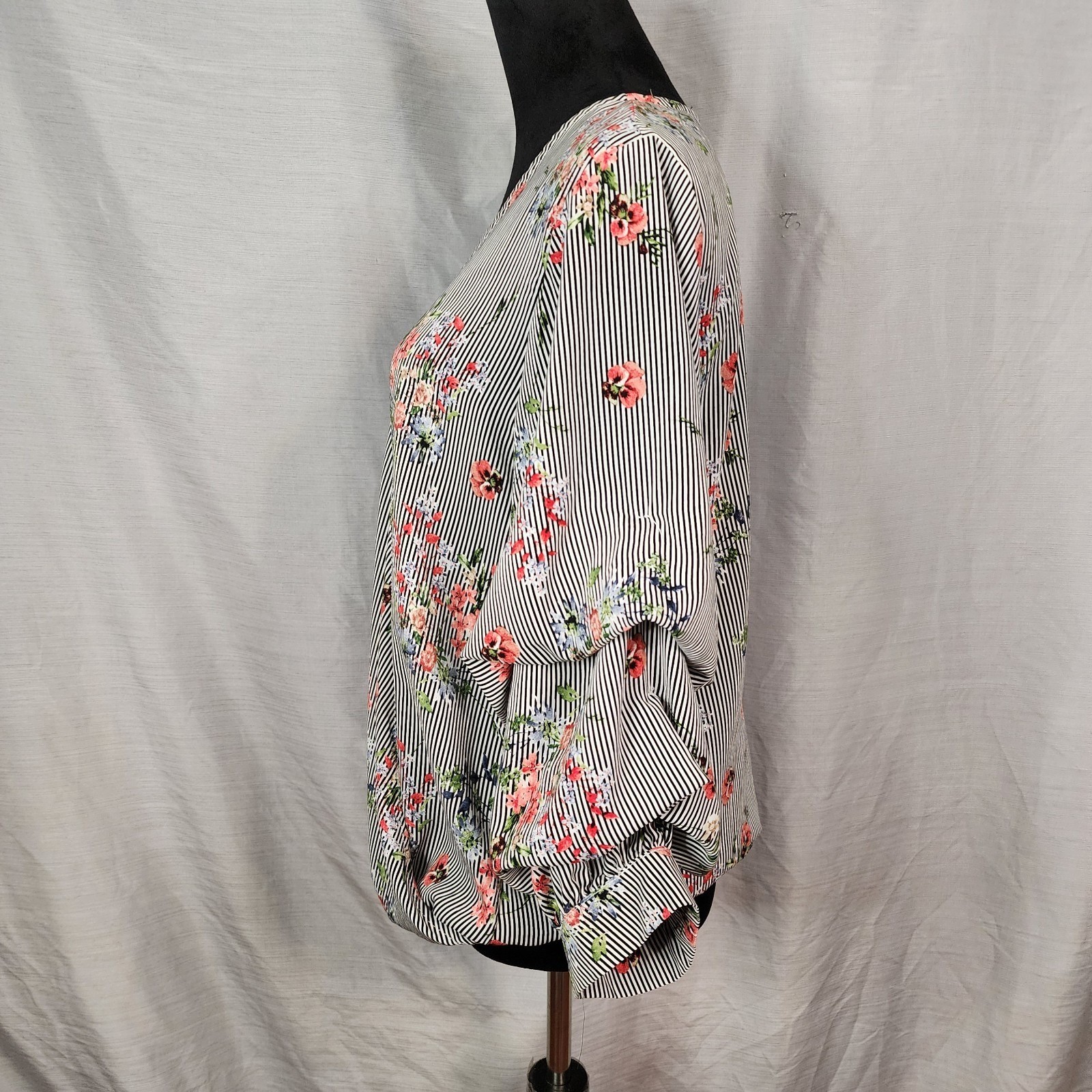 GIBSON LATIMER Size Small Boho Chic Blouson Sleeve Faux Wrap Pleated Work Blouse