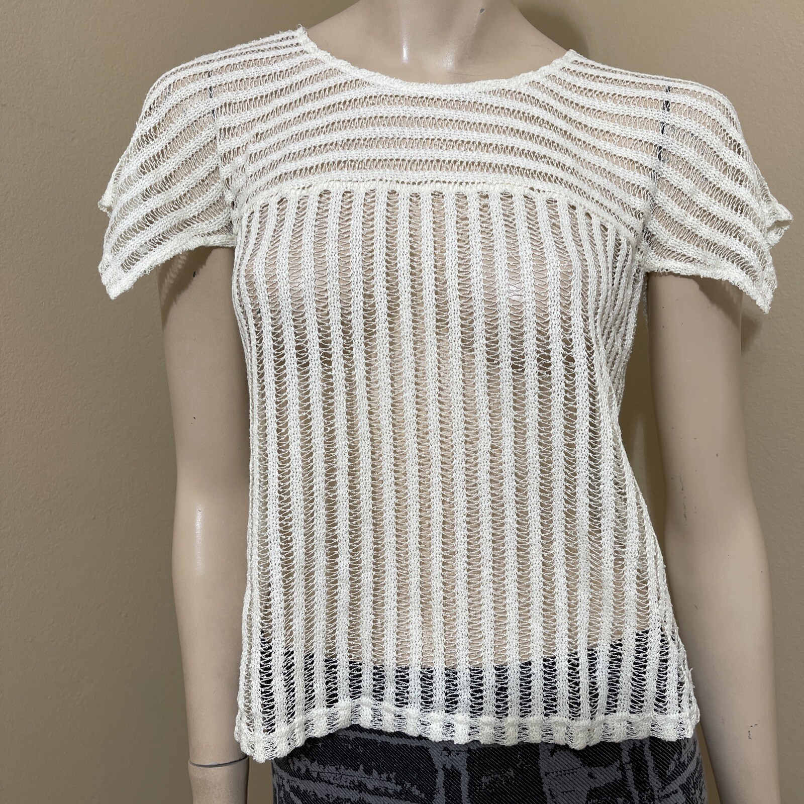 Women’s Ivory Acrylic Casual Stretch Sheer Slit Sleeve Sample Size S Blouse Top