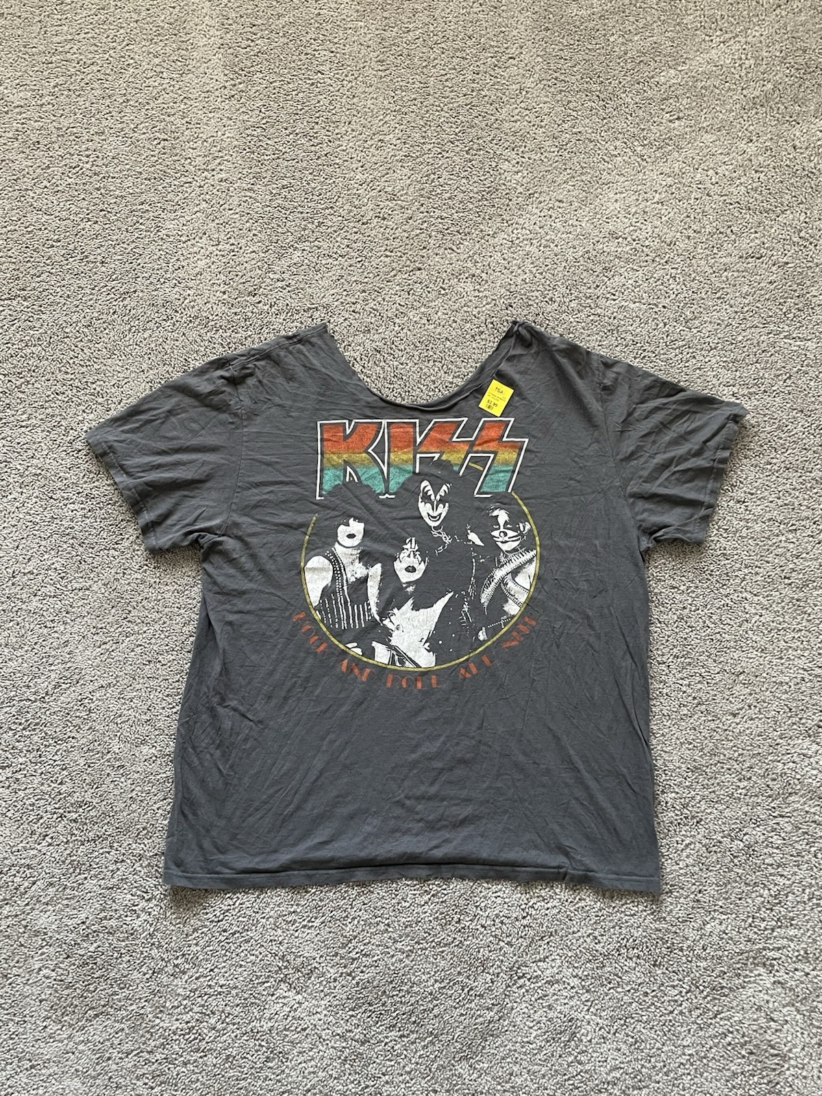 Kiss Distressed Neck T-Shirt Short Sleeve Black Women’s Size Medium