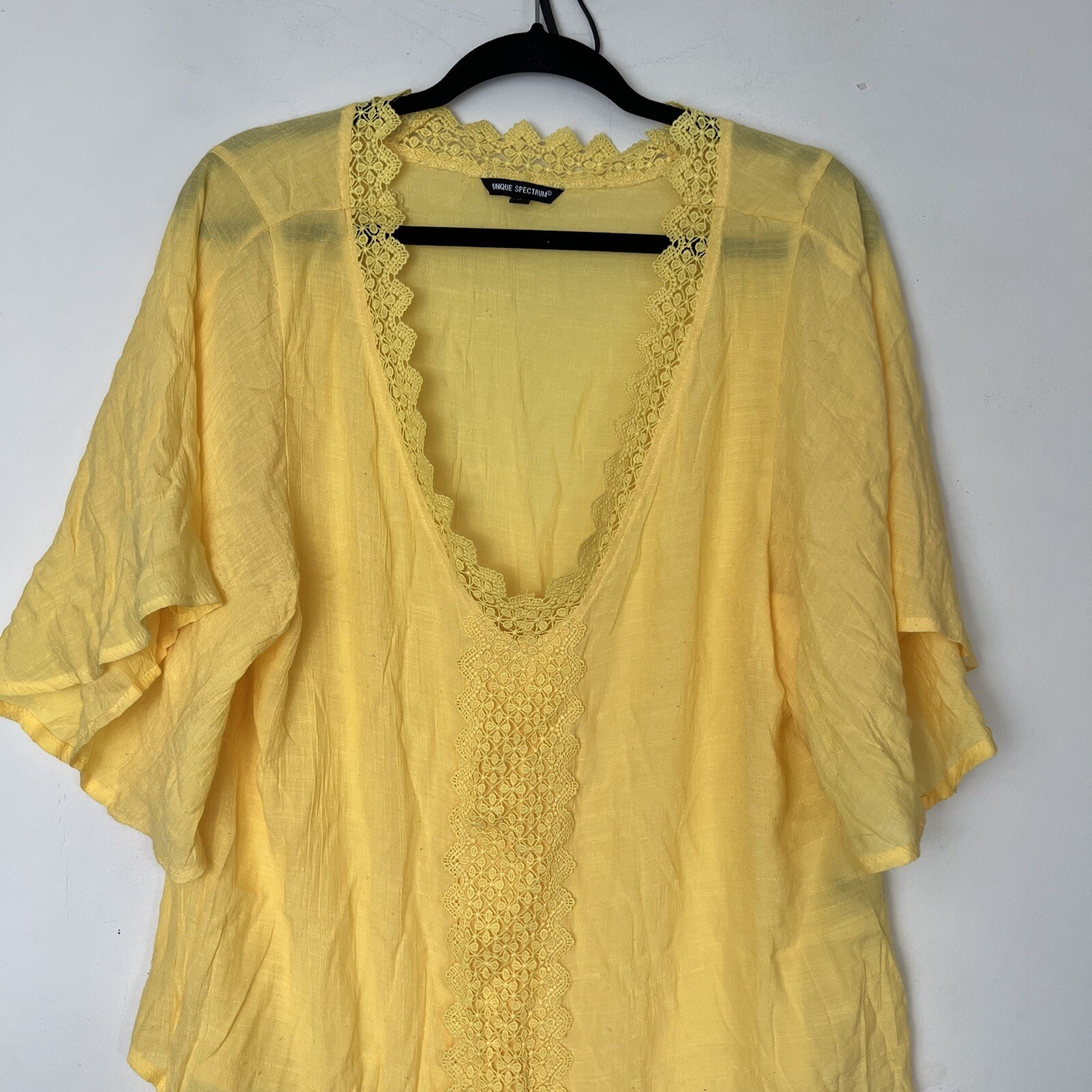 Unique Spectrum Shirts Blouse Women 1X Yellow Boho Gauzy Lace details Preppy