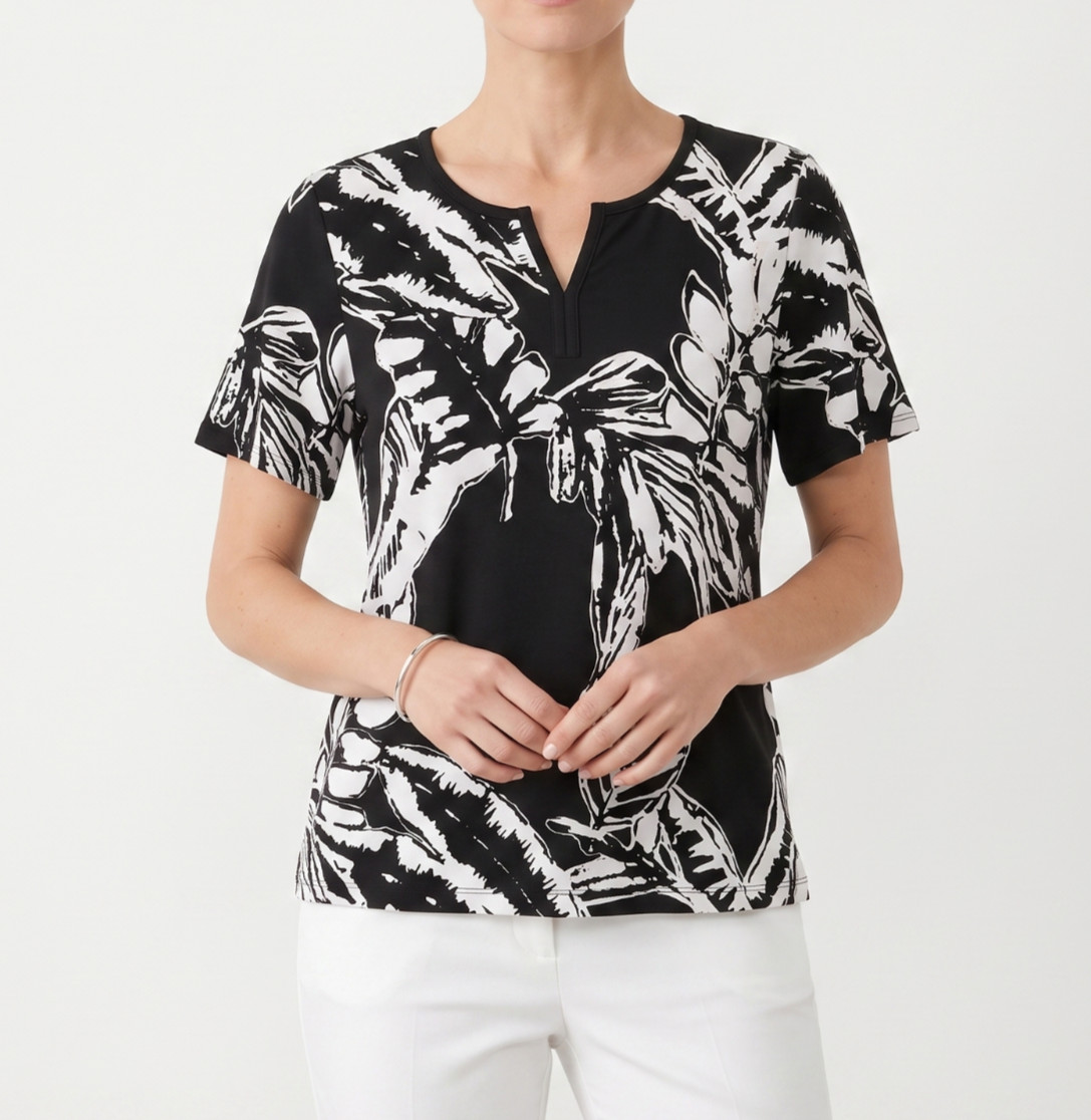 Chicos Black White Tropical Print Knit Top Sz 3 (XL 14-16) Short Sleeve Blouse