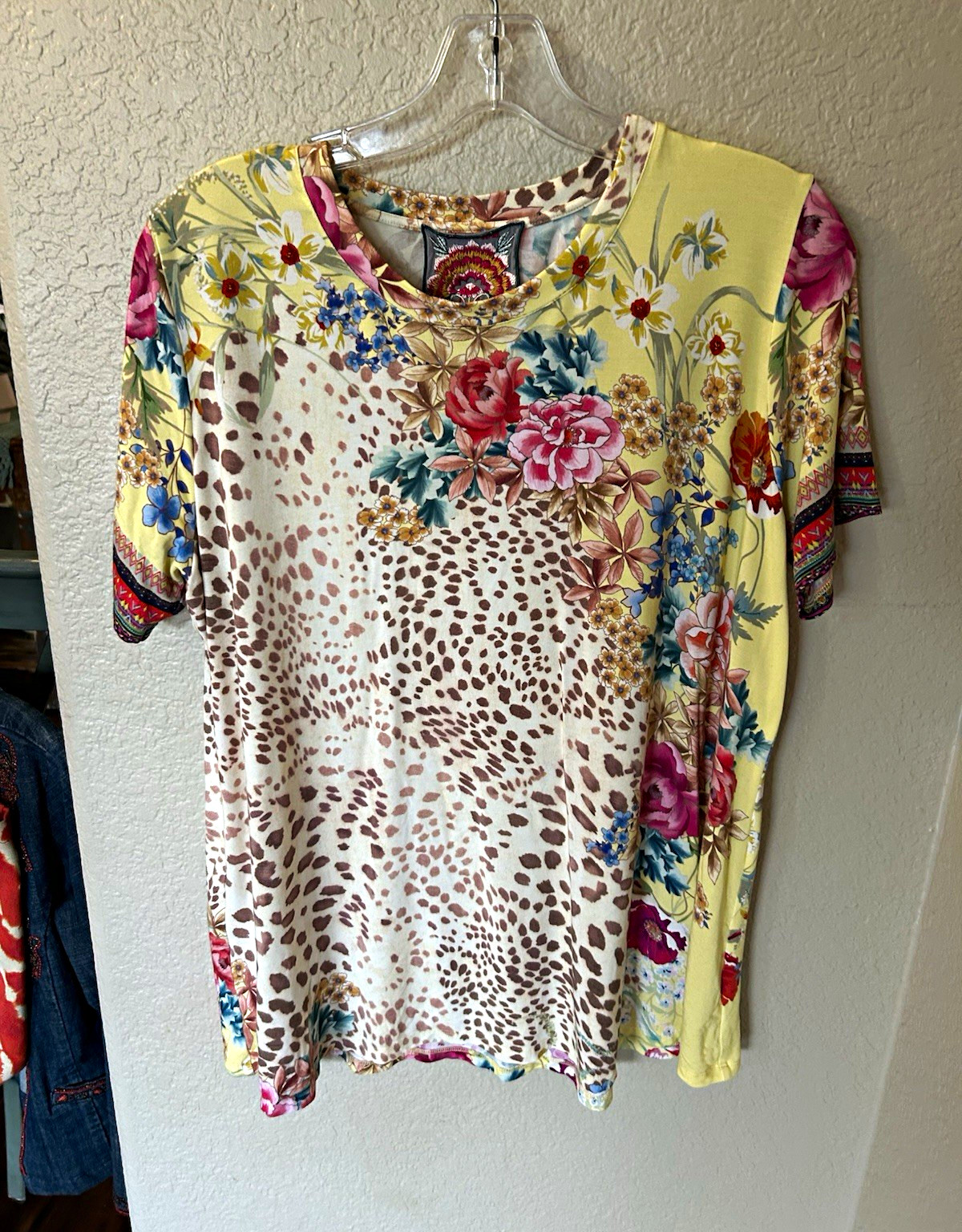 Johnny Was LA Women’s Floral Multicolor Embroidered Bamboo Knit Tee, Size M
