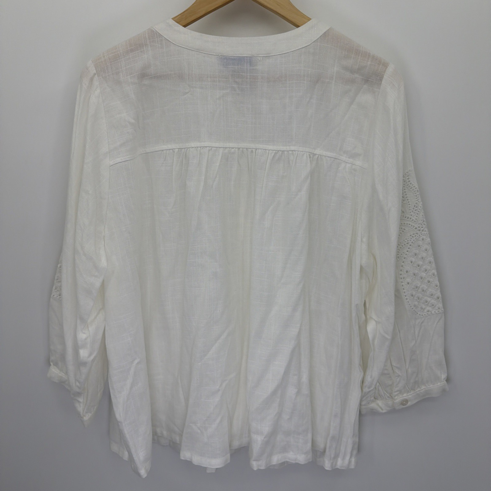 Calypso St Barth White Linen Blend Eyelet Pineapple Sleeve Blouse Top 1X Plus