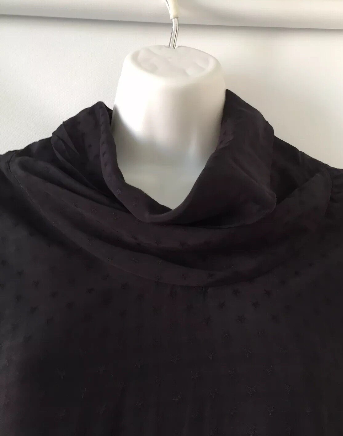 ZARA Woman Black JACQUARD BLOUSE WITH CORD Flowing Long Sleeve Size S O796