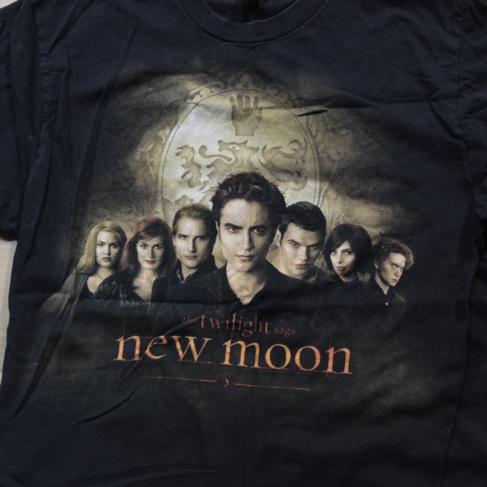 Twilight New Moon T Shirt Womens S VTG Y2K Movie Saga Edward Cullen Vampire Clan