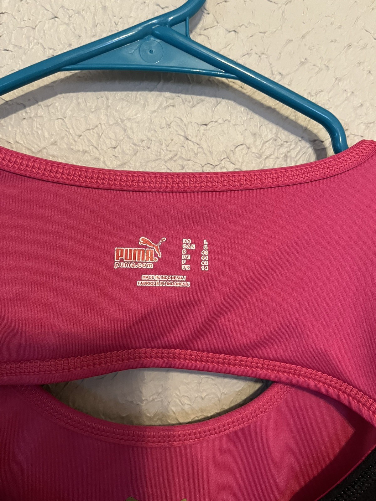 Puma USP Women Tank Top Sport Bra Shirt size L Pink and black
