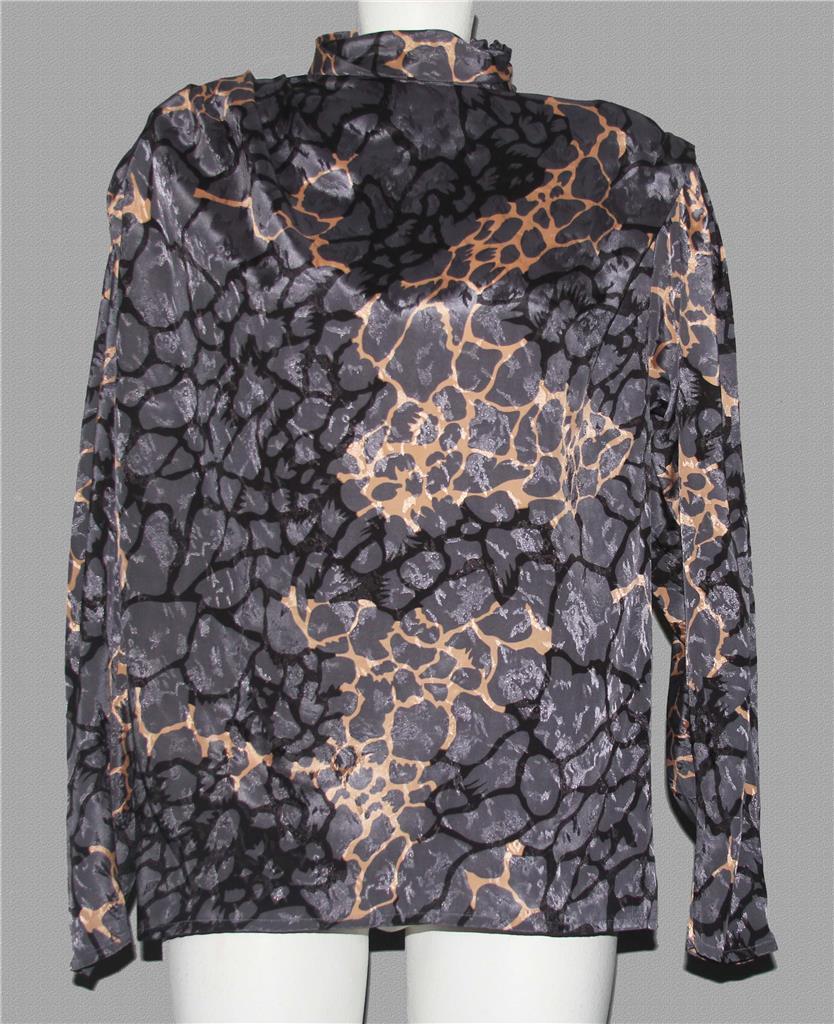 VTG TJW Mervyn’s Shimmery Giraffe Print Shoulder Buttons Collar Blouse Wm’s 12