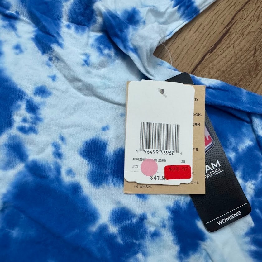 NWT New Era Women’s Los Angeles Rams Tie Dye Blue Long Sleeve Crop T-Shirt 2xl